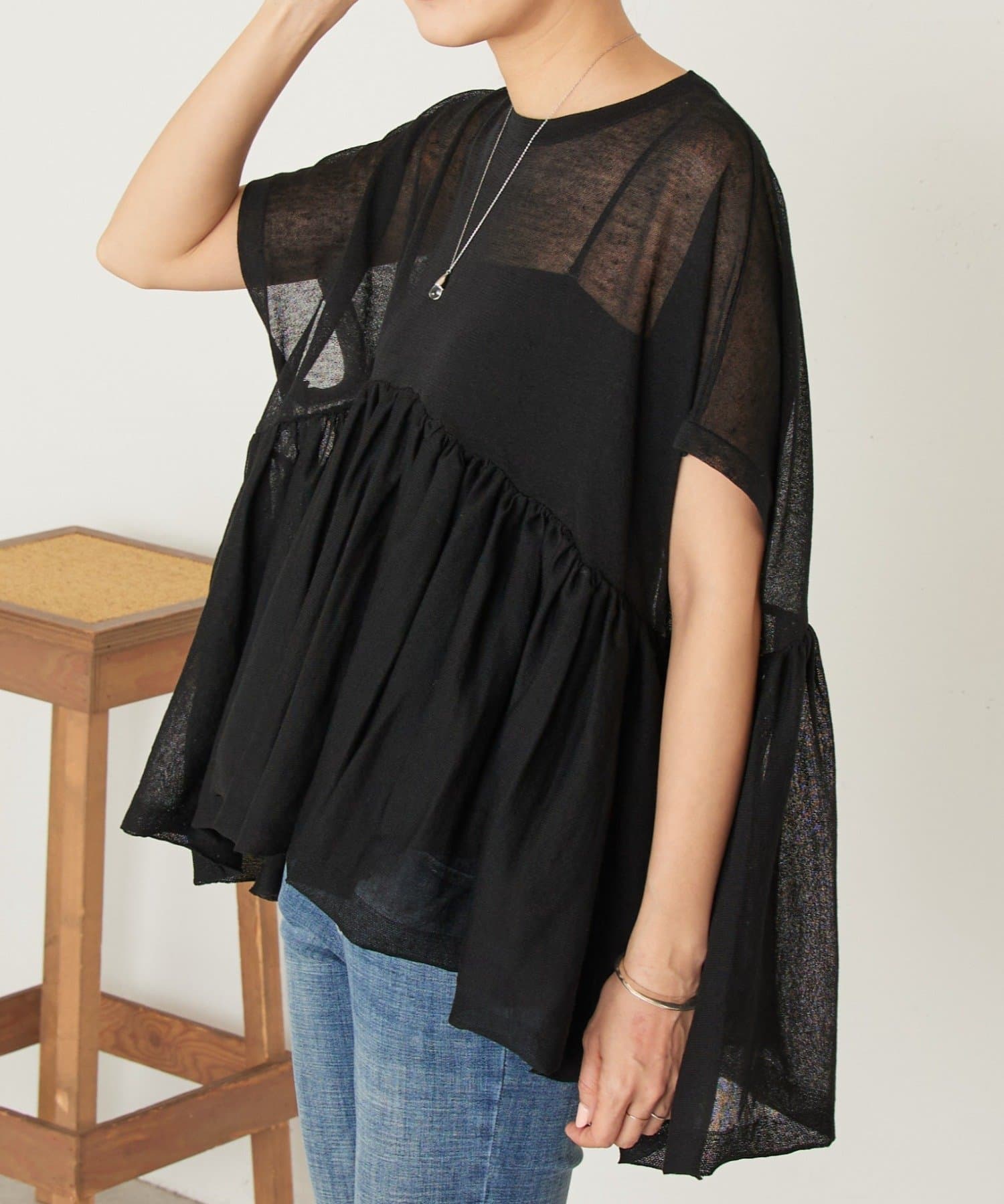 BEARDSLEY(ビアズリー) 《4/8(水)12:00予約開始》ボリュームペプラムニット