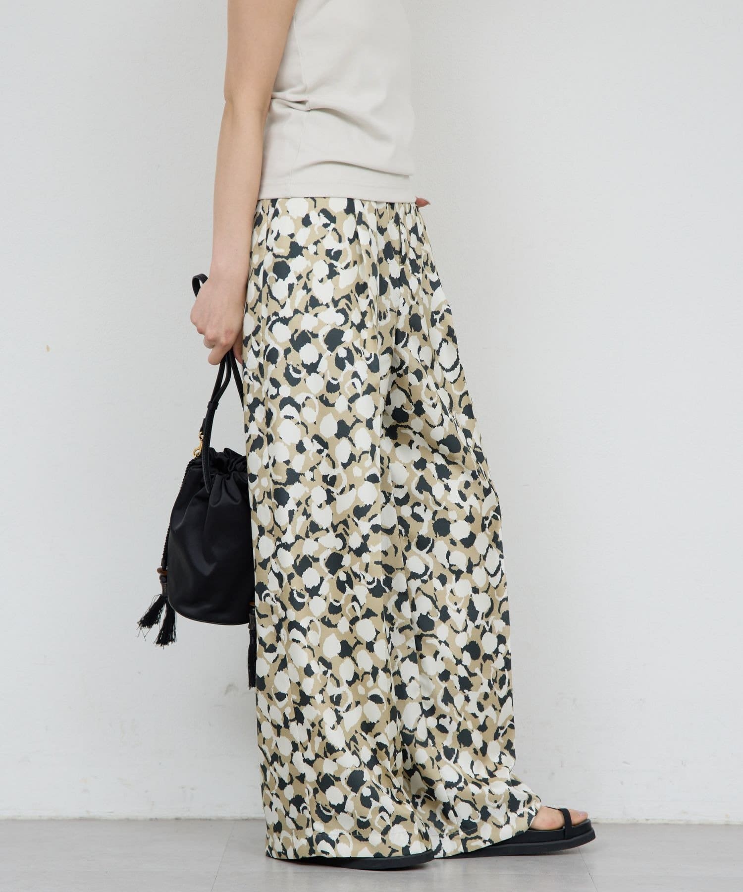 GALLARDAGALANTE(ガリャルダガランテ) 【セットアップ対応】アブストラクトプリントパンツ