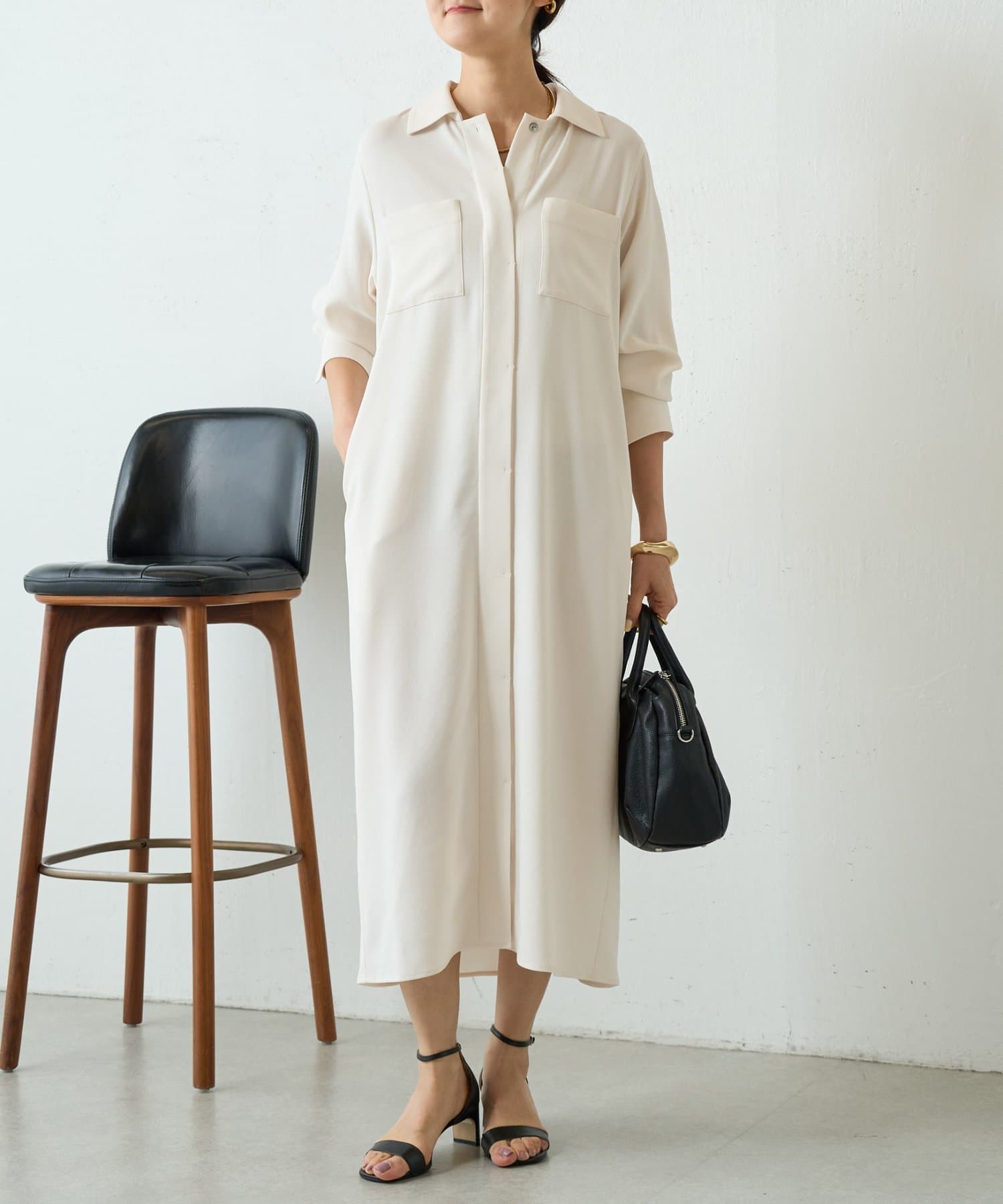 BEARDSLEY(ビアズリー) バックサテンシャツワンピース《LIVETAR》