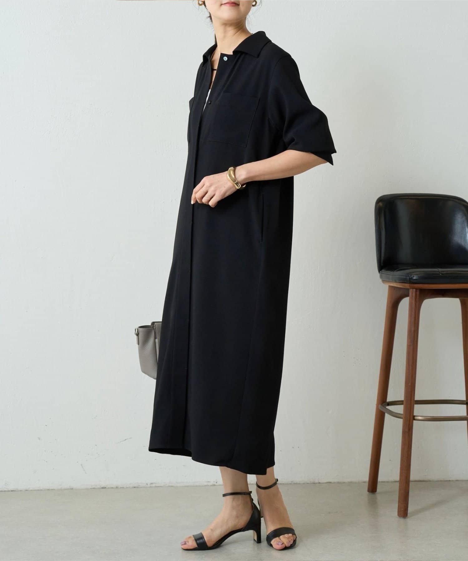 BEARDSLEY(ビアズリー) バックサテンシャツワンピース《LIVETAR》