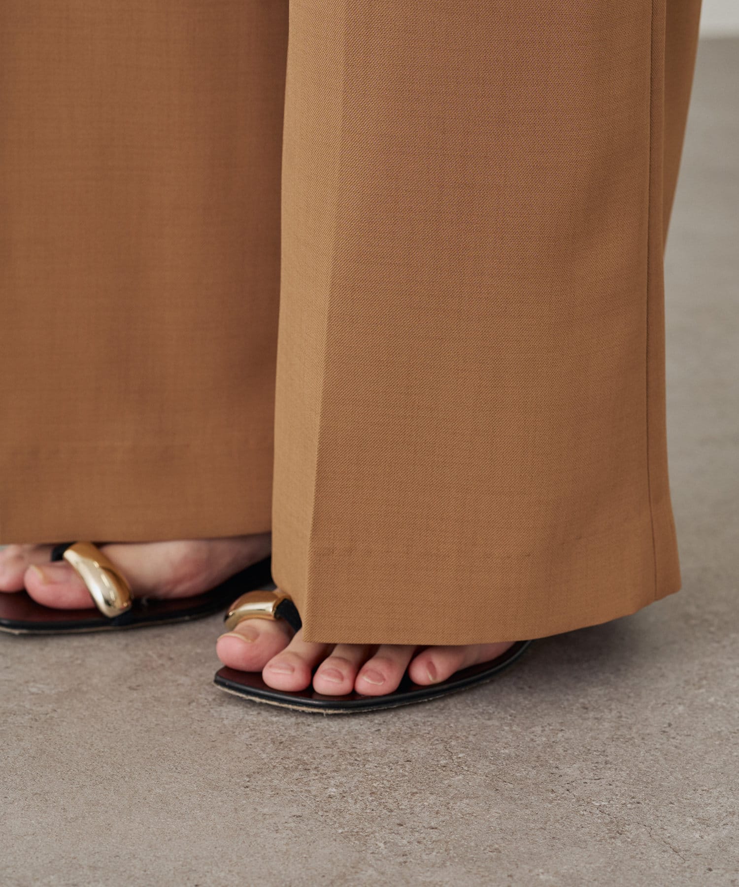 OUTLET(アウトレット) 【Loungedress】ライトセミフレアパンツ