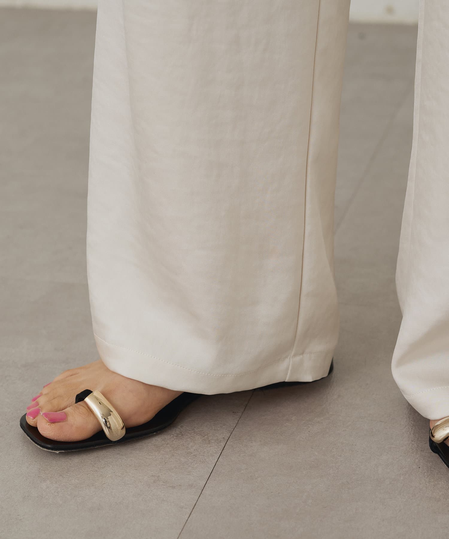 OUTLET(アウトレット) 【Loungedress】ワイドベルトサテンパンツ