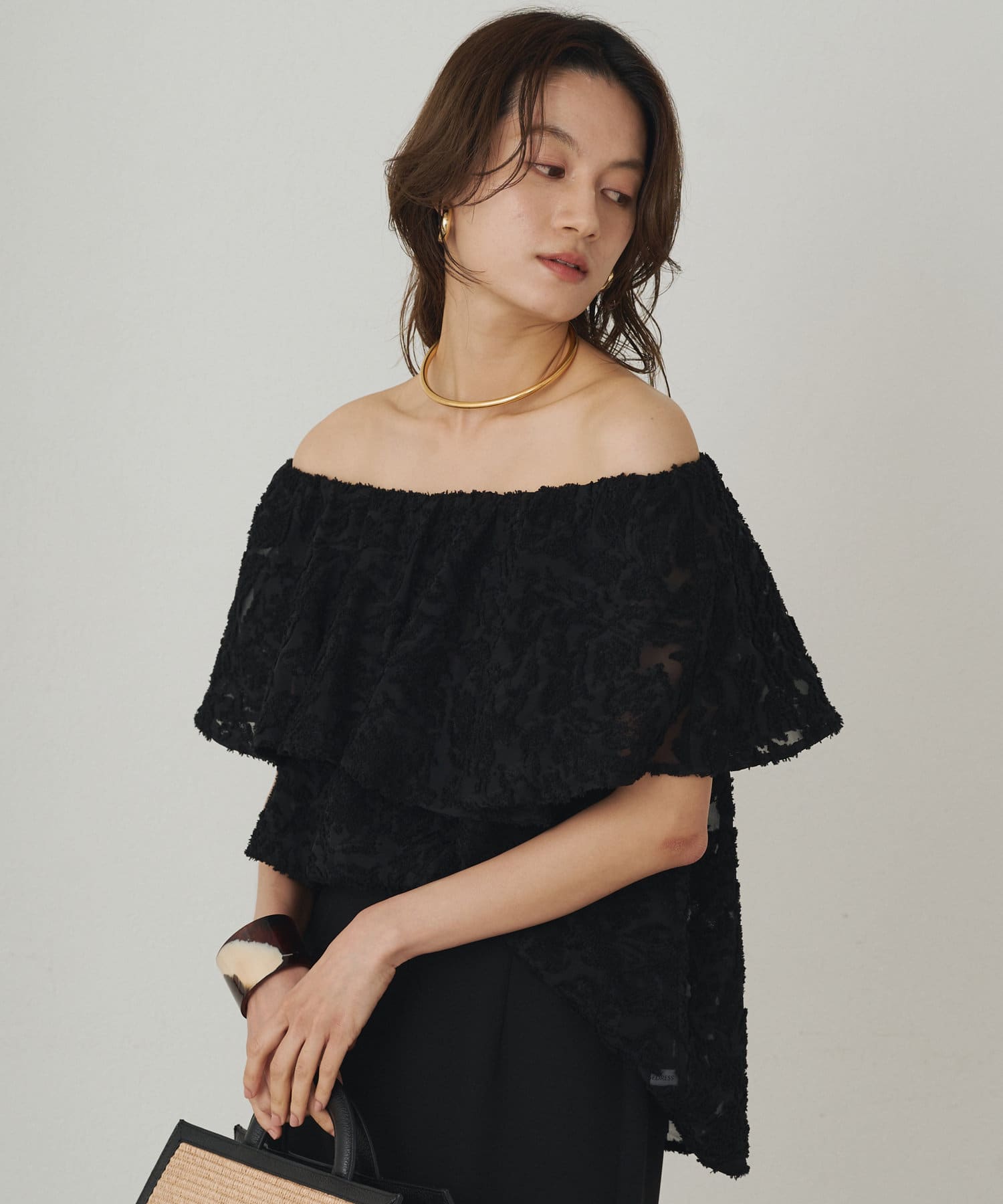 OUTLET(アウトレット) 【Loungedress】フリルオフショル2WAYブラウス