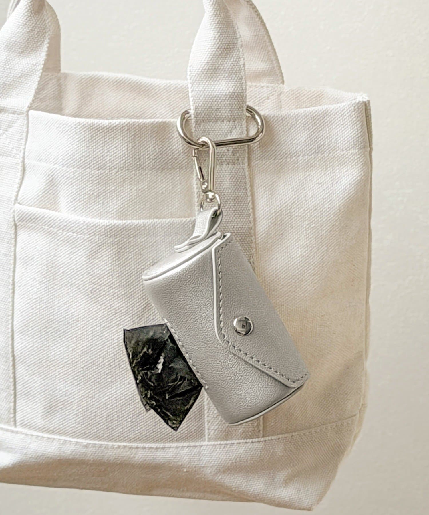 3COINS(スリーコインズ) マナーロールケース