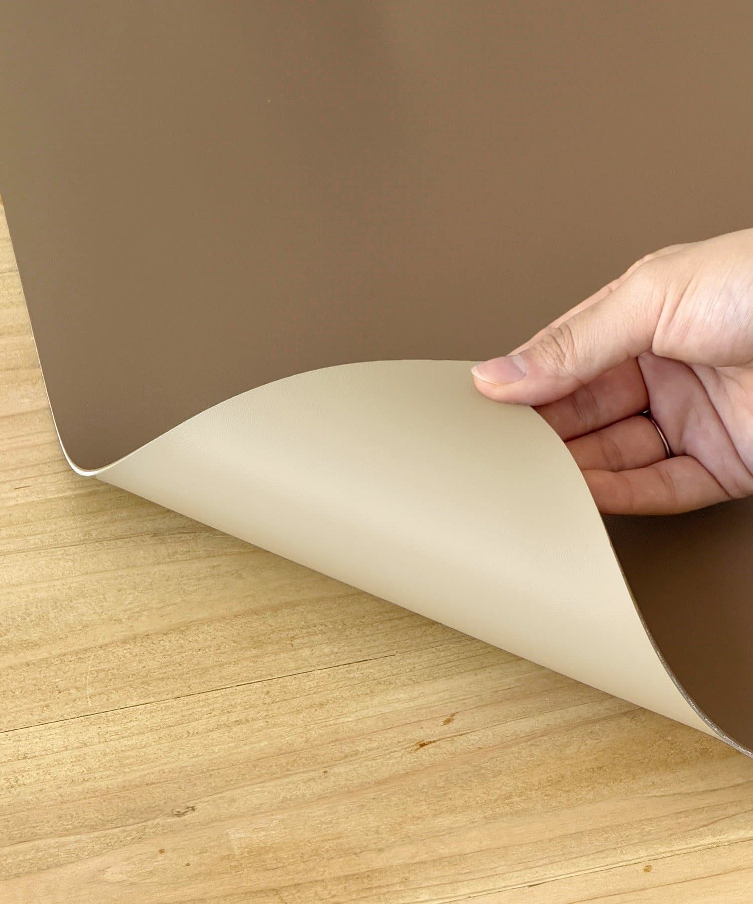 3COINS(スリーコインズ) リバーシブルデスクマット