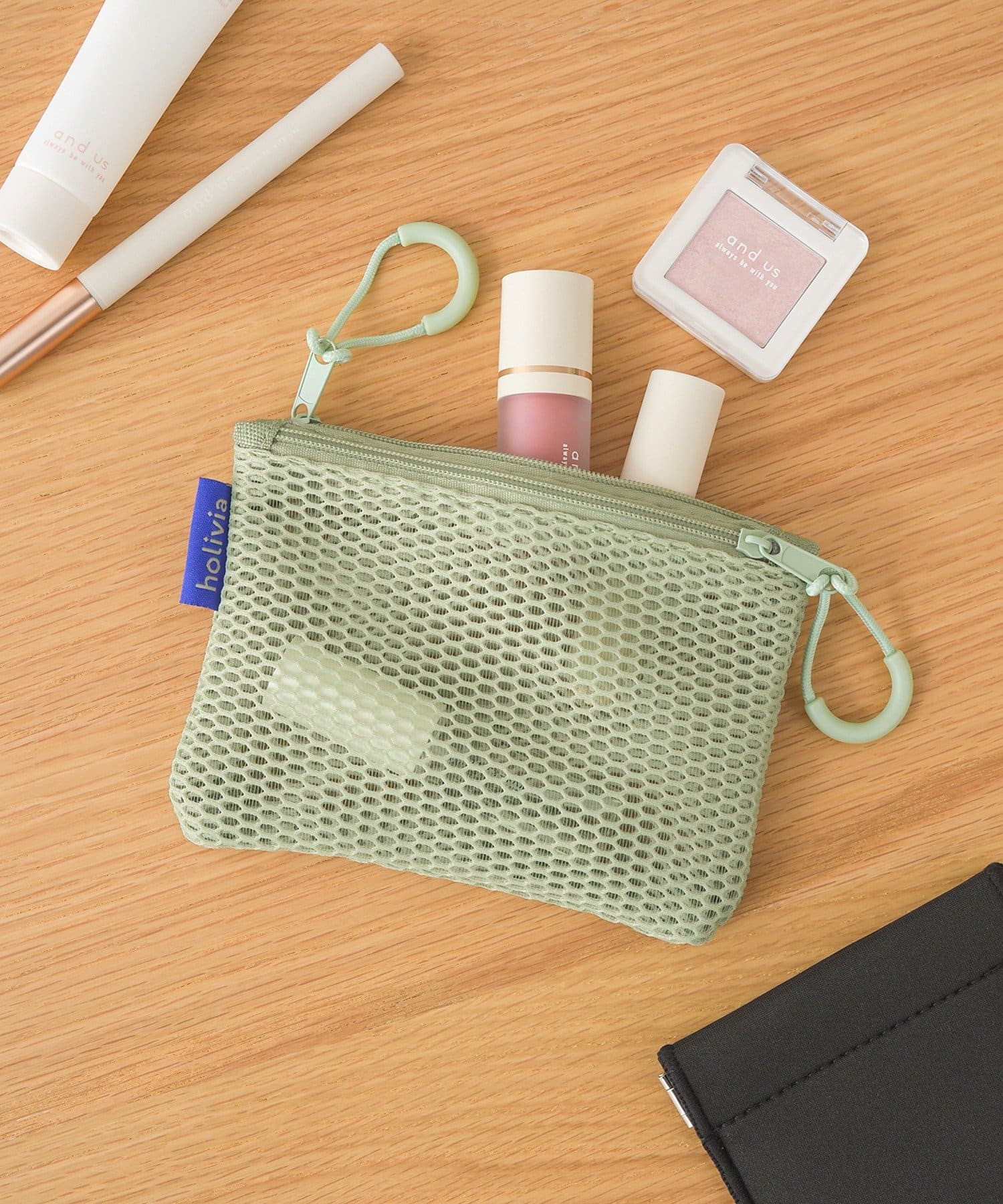 3COINS(スリーコインズ) メッシュダブルポーチ