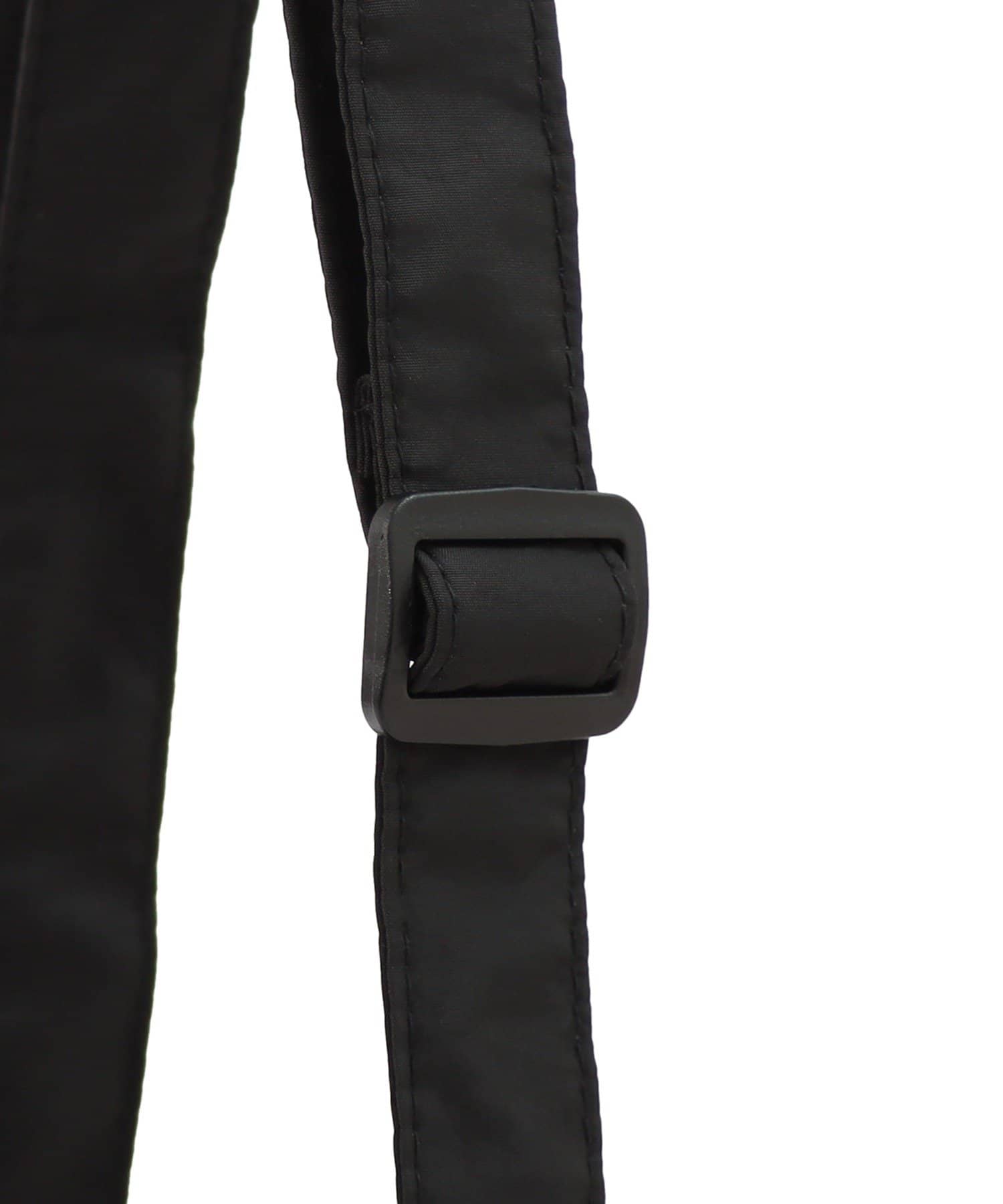 3COINS(スリーコインズ) 《撥水加工》マルチサコッシュ