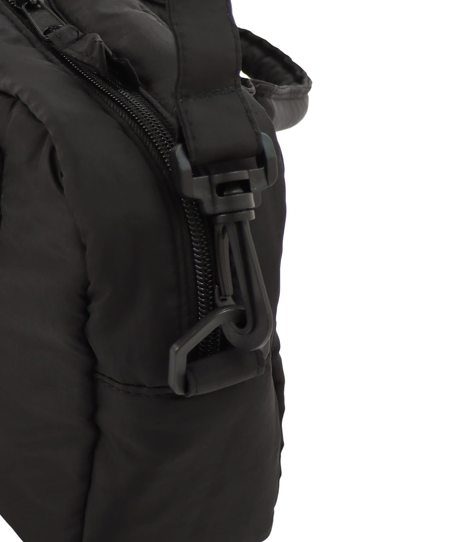 3COINS(スリーコインズ) 《撥水加工》マルチサコッシュ