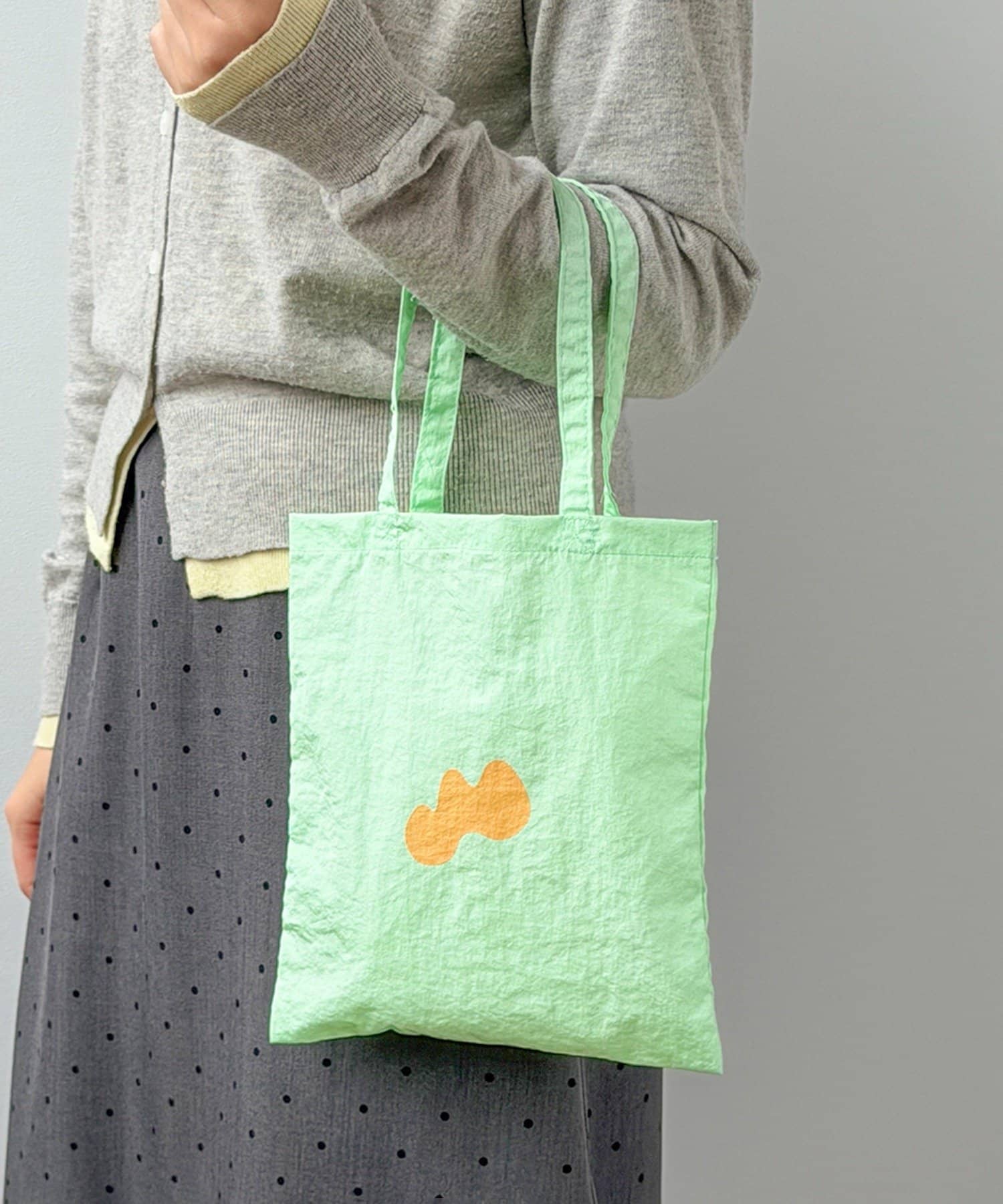 3COINS(スリーコインズ) 縦長ミニトートバッグ