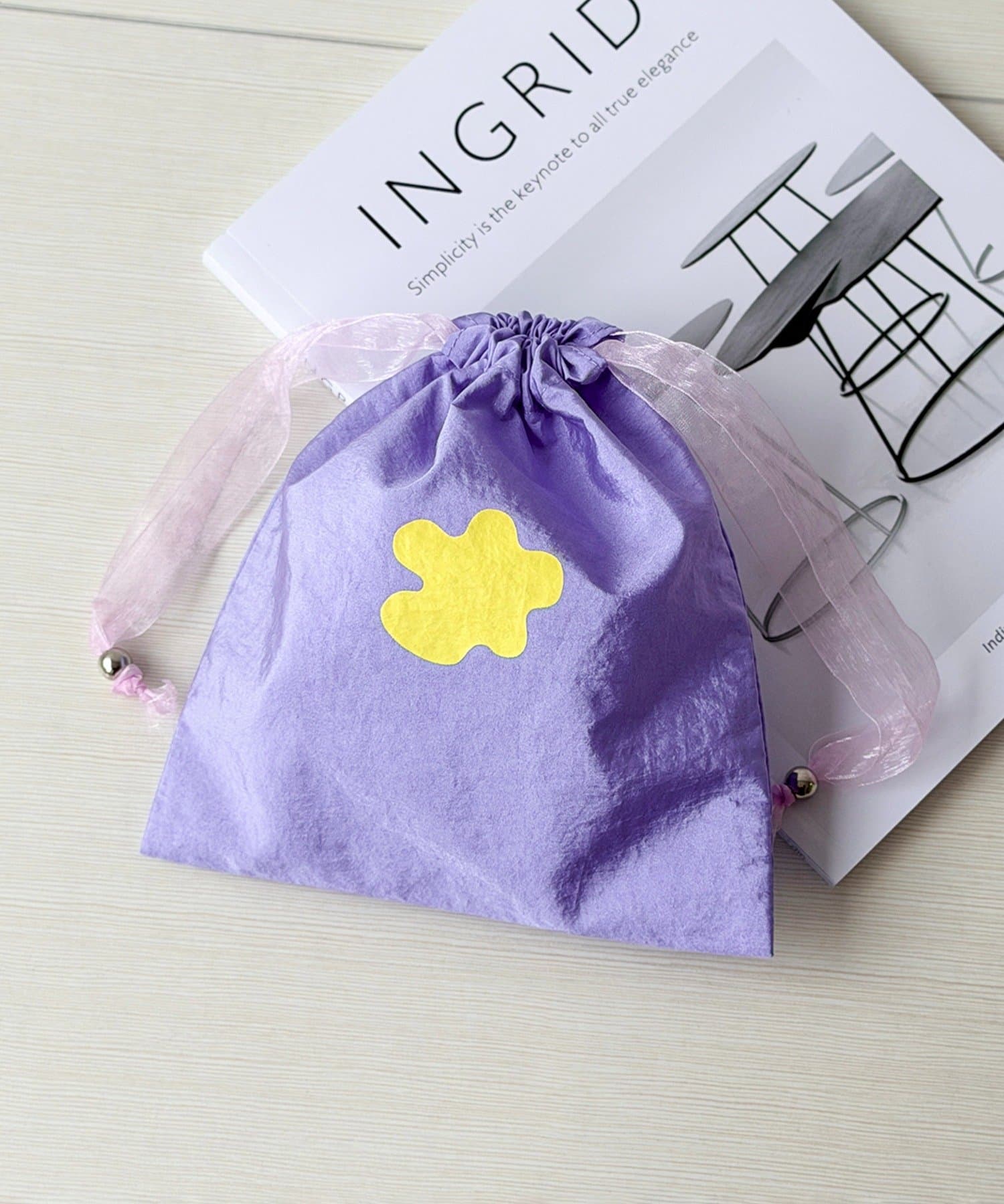 3COINS(スリーコインズ) 巾着