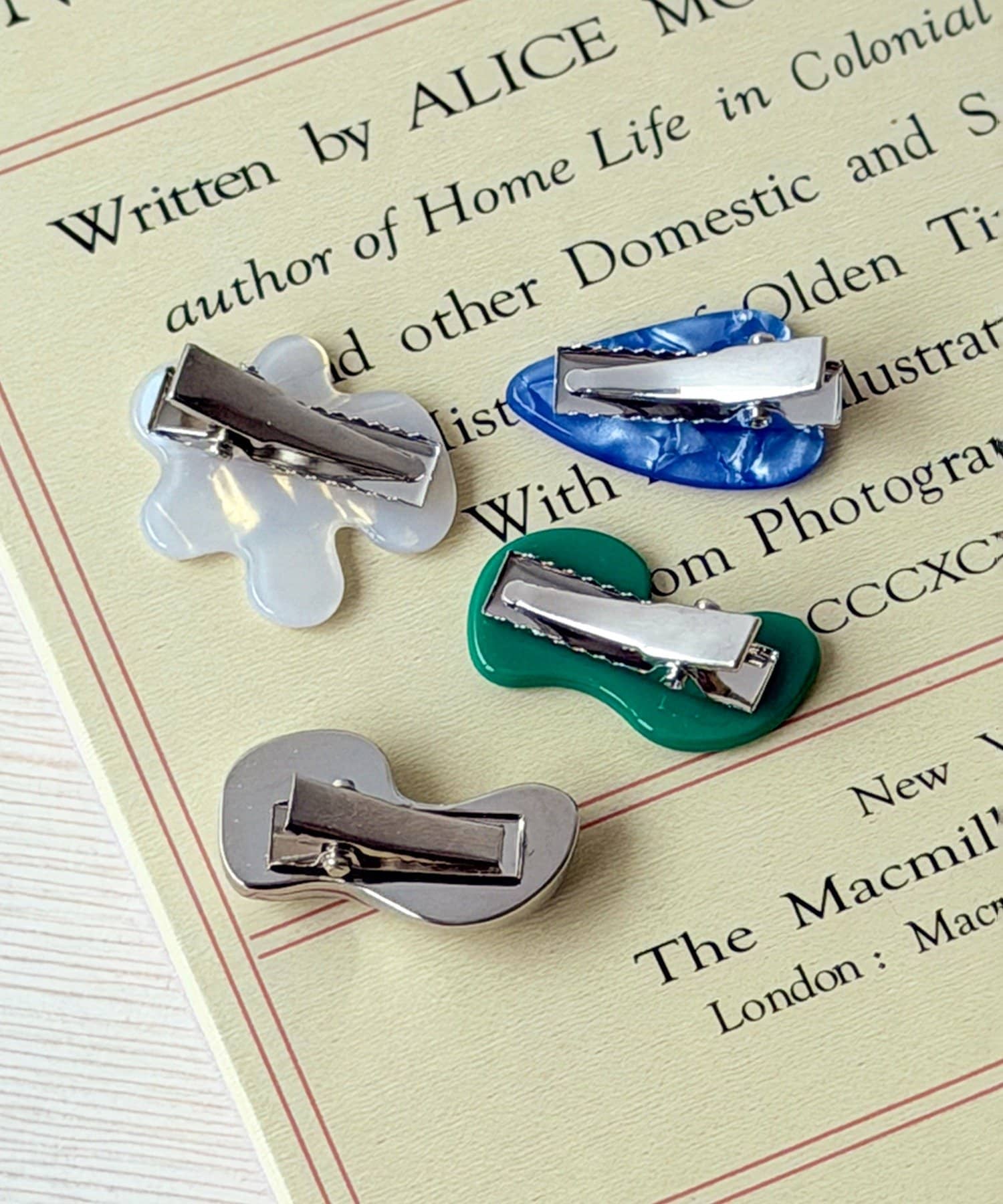 3COINS(スリーコインズ) ニュアンスミニピンセット