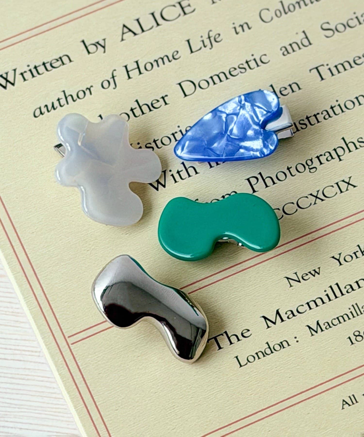 3COINS(スリーコインズ) ニュアンスミニピンセット