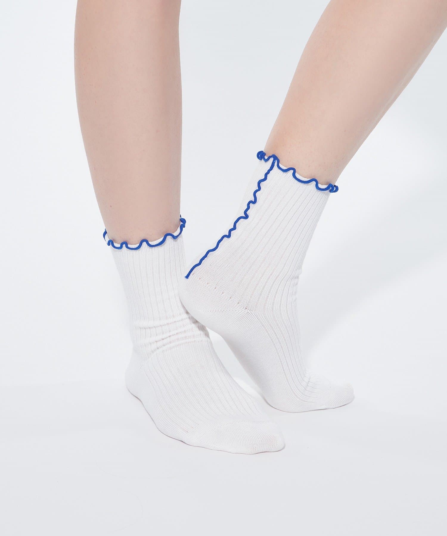 3COINS(スリーコインズ) バイカラーメロウソックス