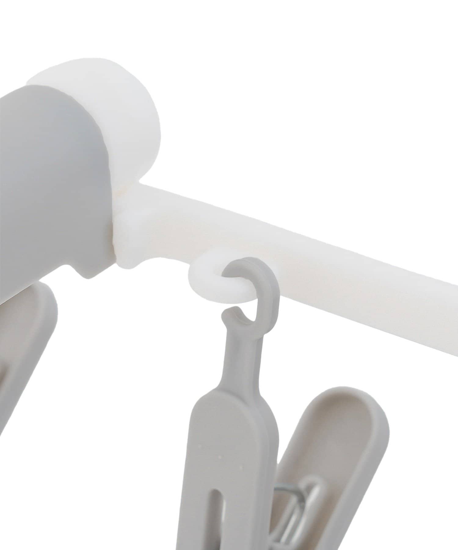 3COINS(スリーコインズ) トラベル折りたたみピンチハンガー