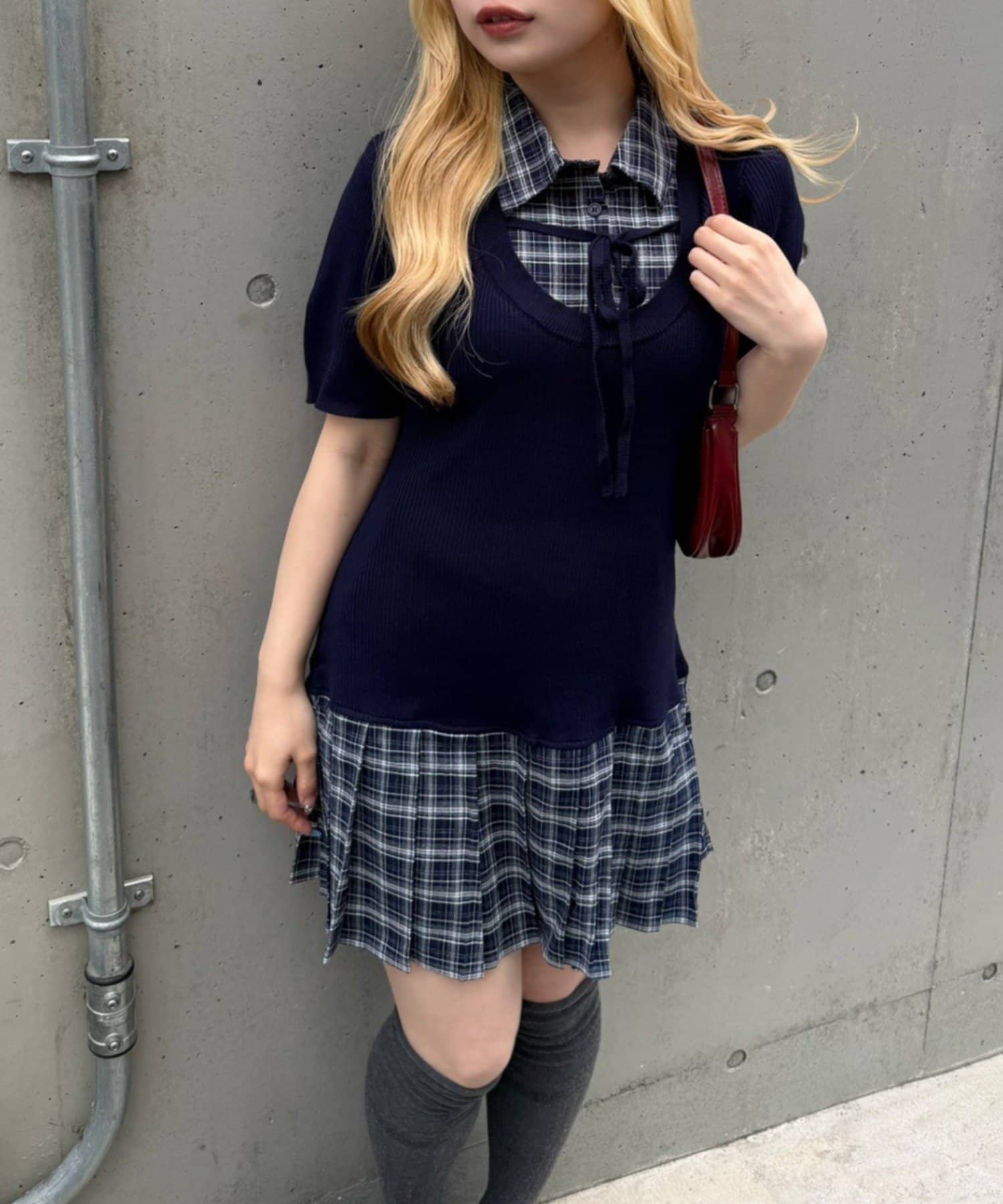 NICE CLAUP / OLIVE des OLIVE OUTLET(ナイスクラップ  / オリーブ デ オリーブ アウトレット) 【continuer】裾プリーツドッキングニットワンピース