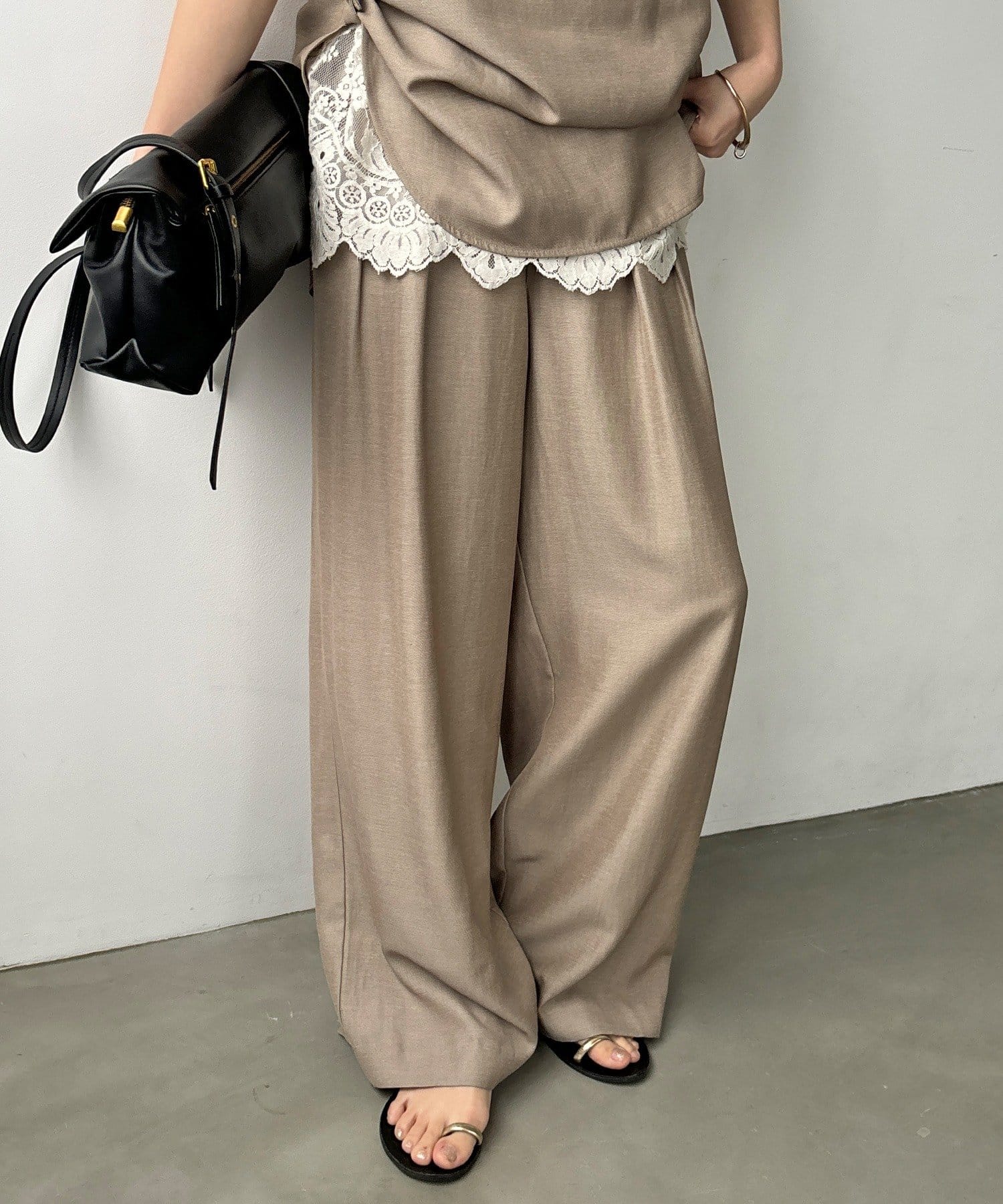 DOUDOU(ドゥドゥ) 【セットアップ可能】リネン混タックワイドパンツ