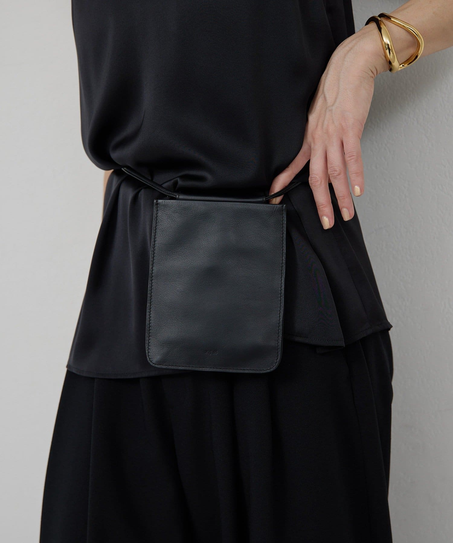 GALLARDAGALANTE(ガリャルダガランテ) 【近日予約開始】【2.718】ツインポーチショルダー