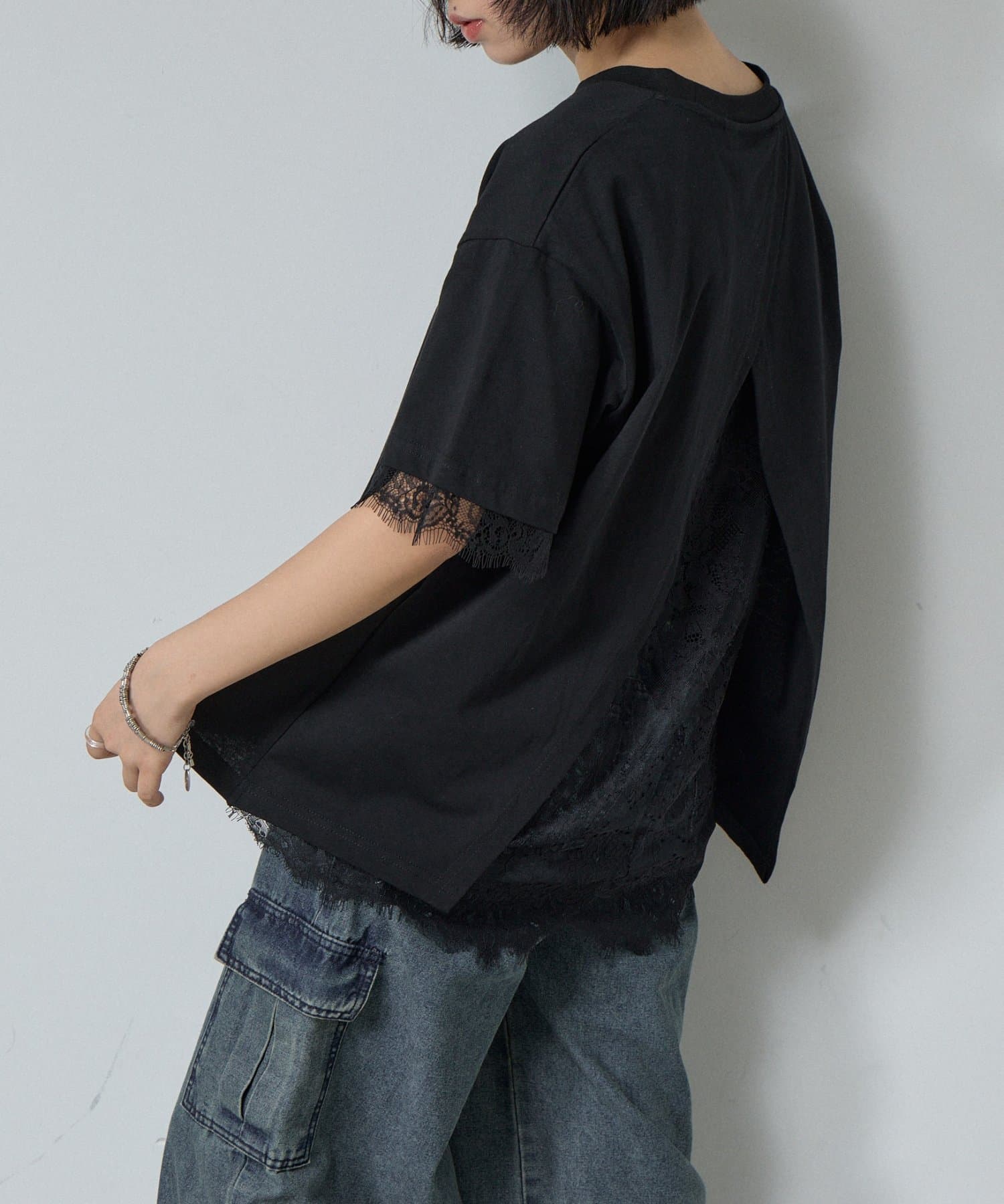-goocy-(グーシー) バックスリットレース切替Tシャツ