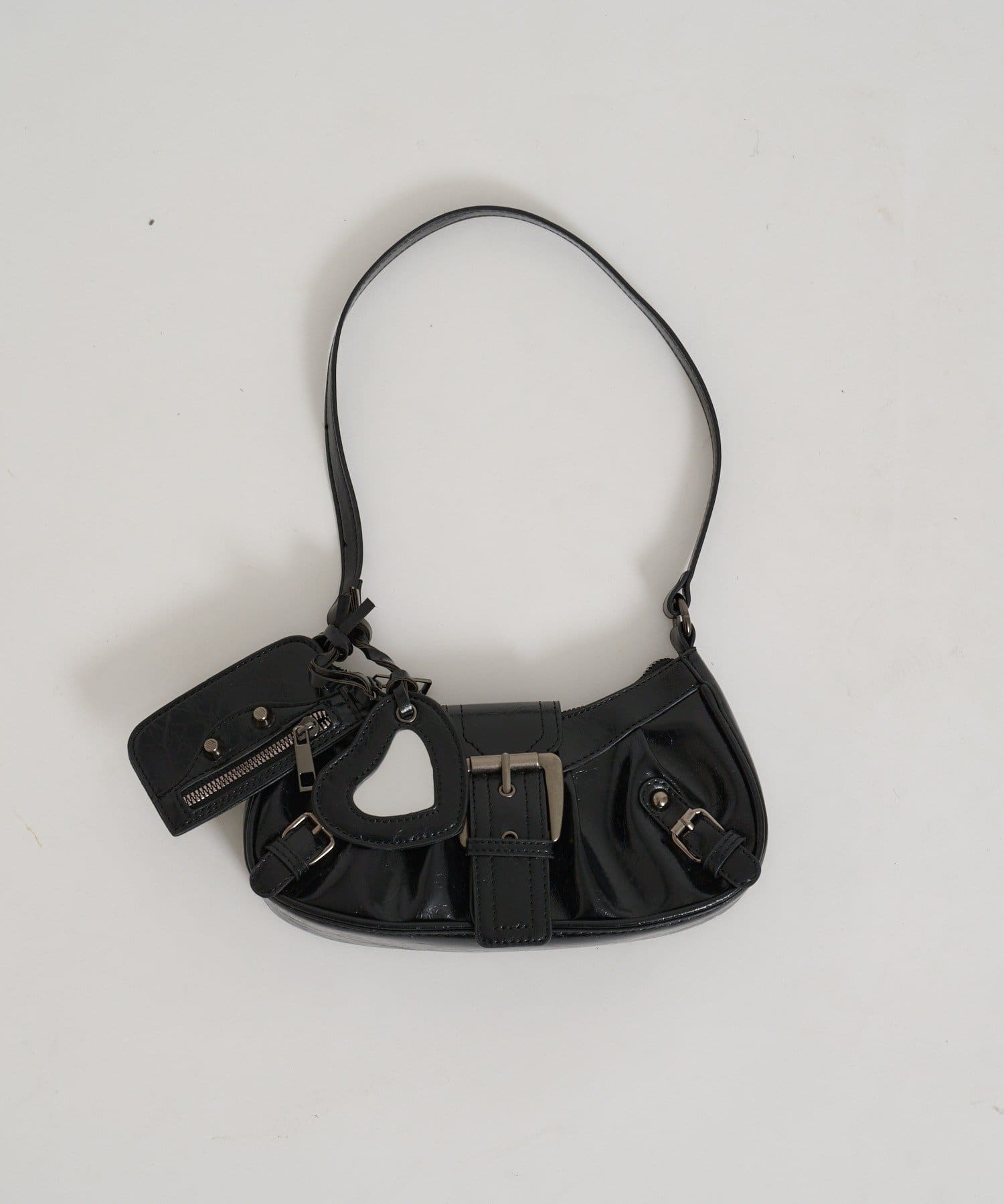 w closet(ダブルクローゼット) 【AMIKO's select】	ハートミラー付きショルダーバッグ