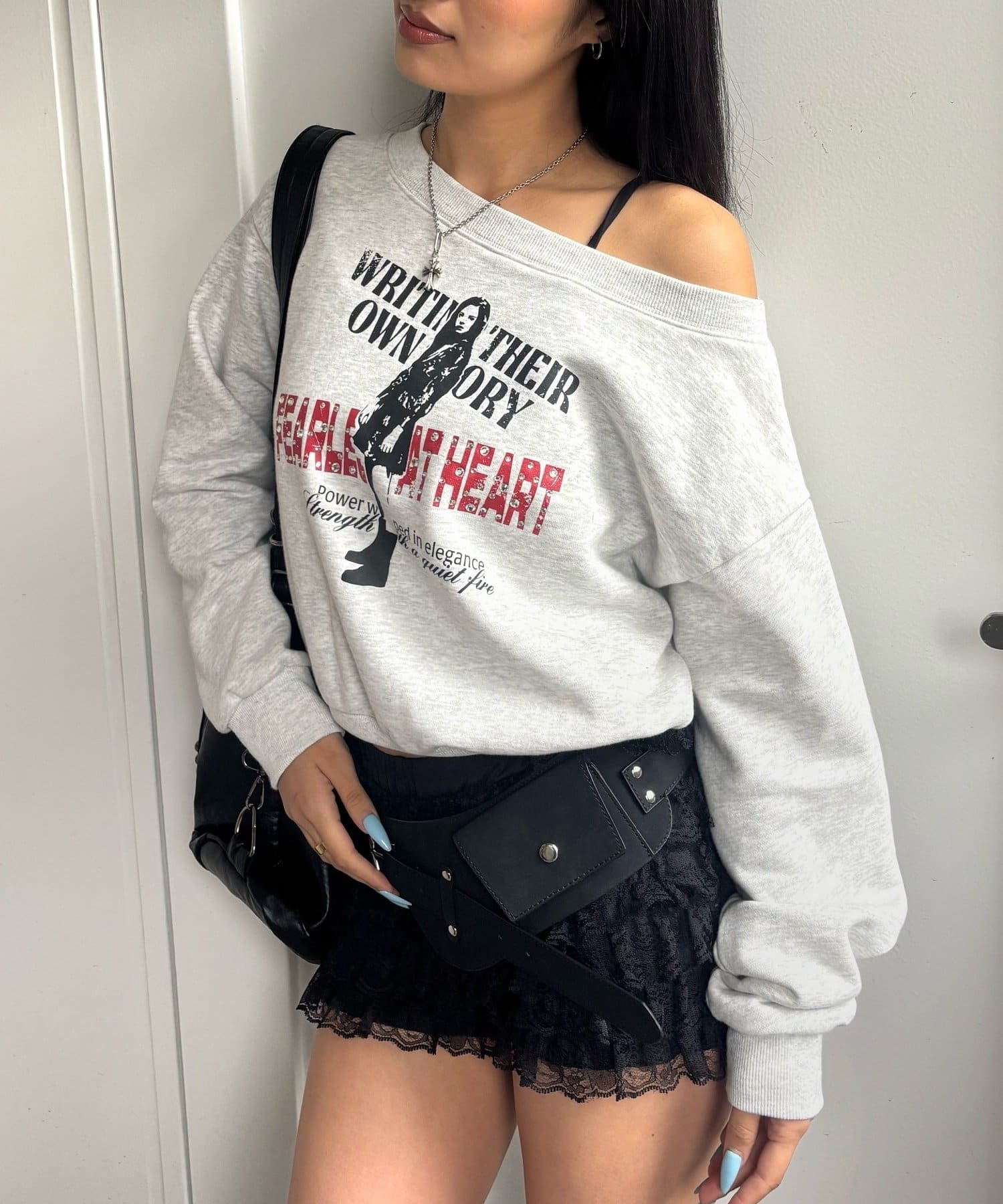 OUTLET(アウトレット) 【WHO'S WHO gallery】ラインストーンコンパクトオフショル