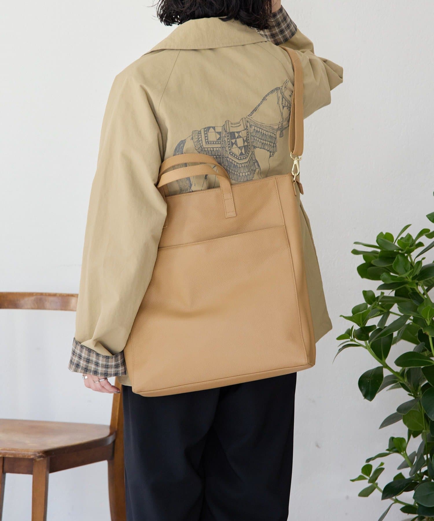 OUTLET(アウトレット) 【ear PAPILLONNER】《本革/A4サイズ対応》縦型トートバッグL