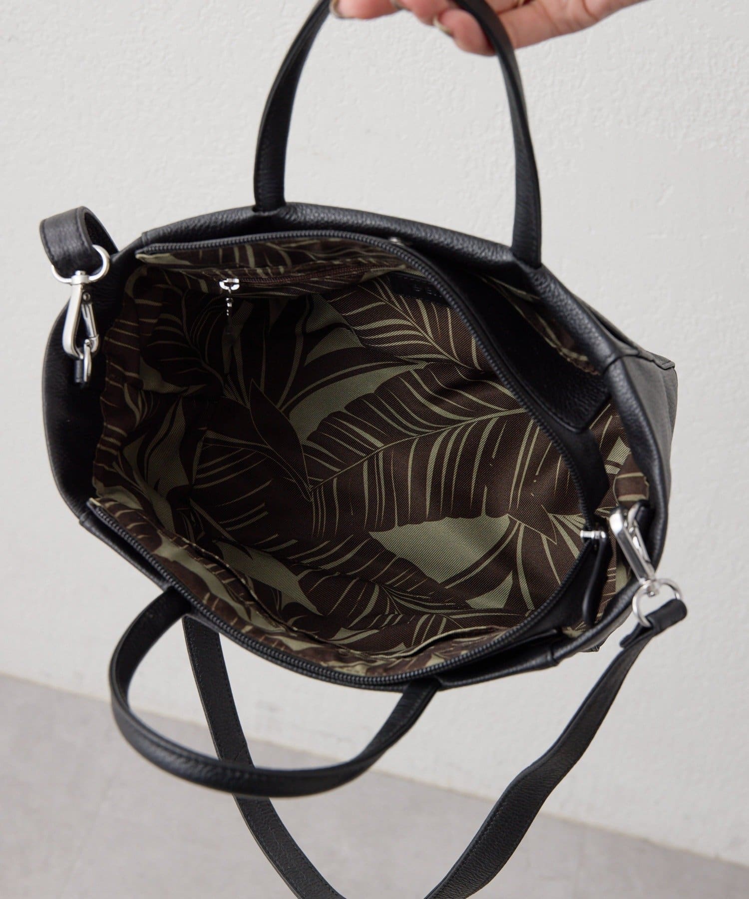 OUTLET(アウトレット) 【ear PAPILLONNER】《本革》ボックストートバッグS