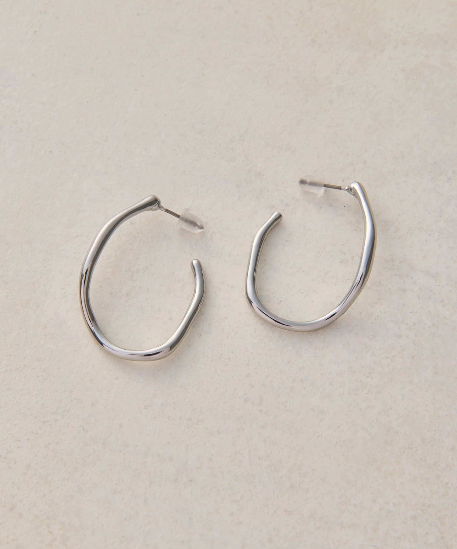 DISCOAT(ディスコート) 【GOLDY】ウェービーフープピアス