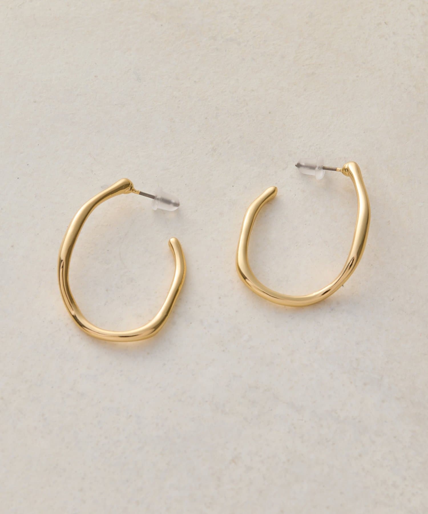 DISCOAT(ディスコート) 【GOLDY】ウェービーフープピアス