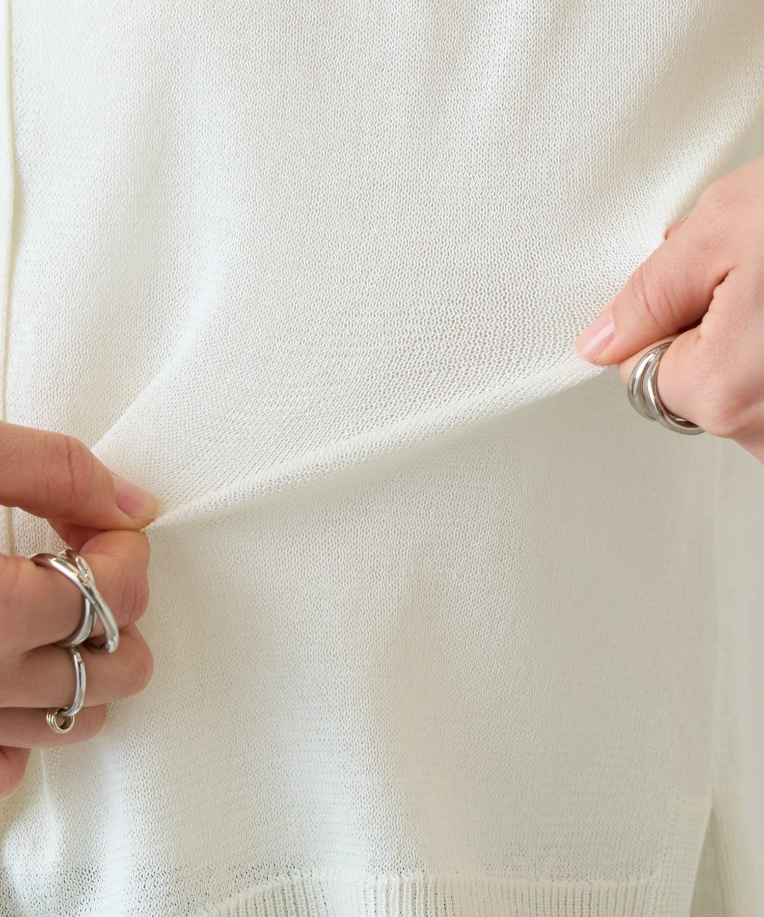 BEARDSLEY(ビアズリー) 《4/10(金)12:00予約開始》Vネックニットカーディガン