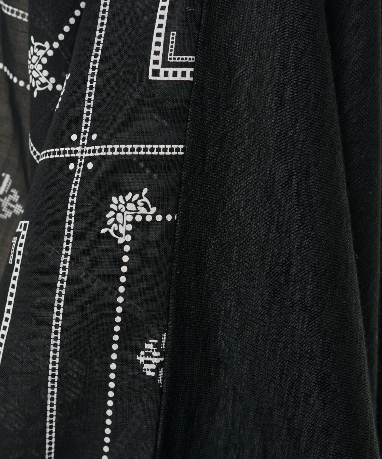 BEARDSLEY(ビアズリー) 《4/2(木)18：00予約開始》刺繍風プリントプルオーバー