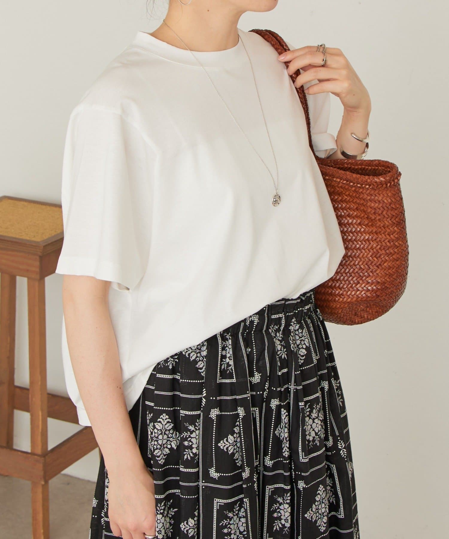 BEARDSLEY(ビアズリー) 《4/2(木)18：00予約開始》スクエアTee