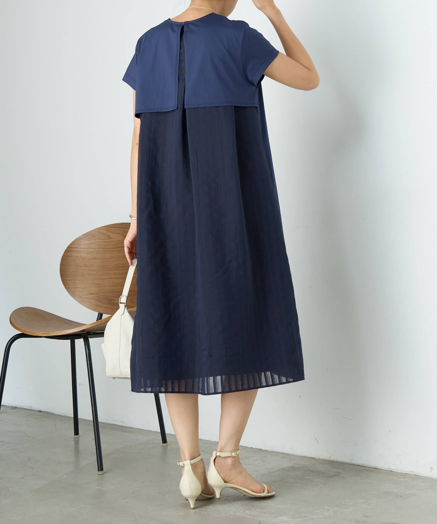 BEARDSLEY(ビアズリー) ウシロシアーストライプワンピ