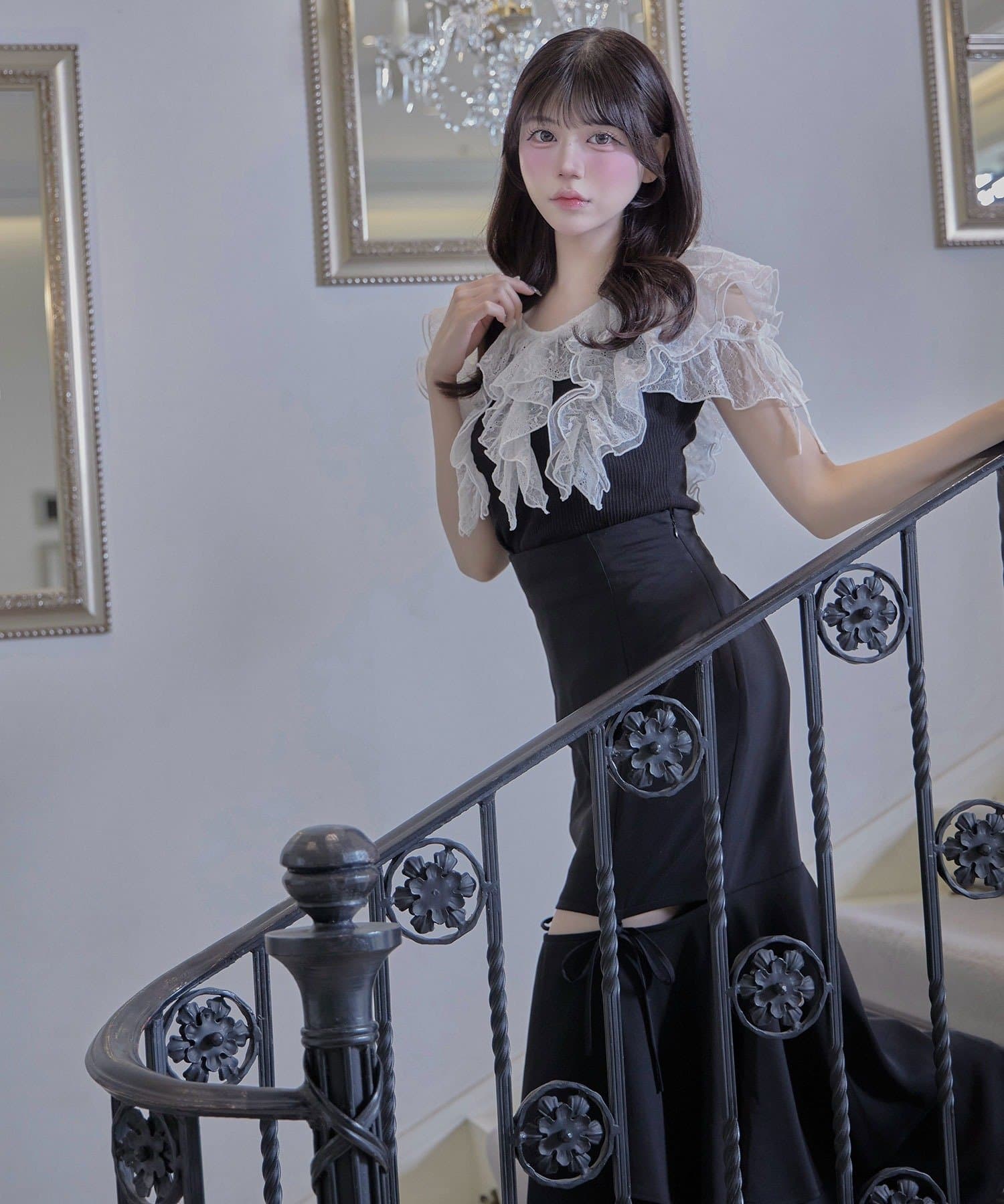 Belle Charme(ベルシャルム) Elegant Frill Lace Tops