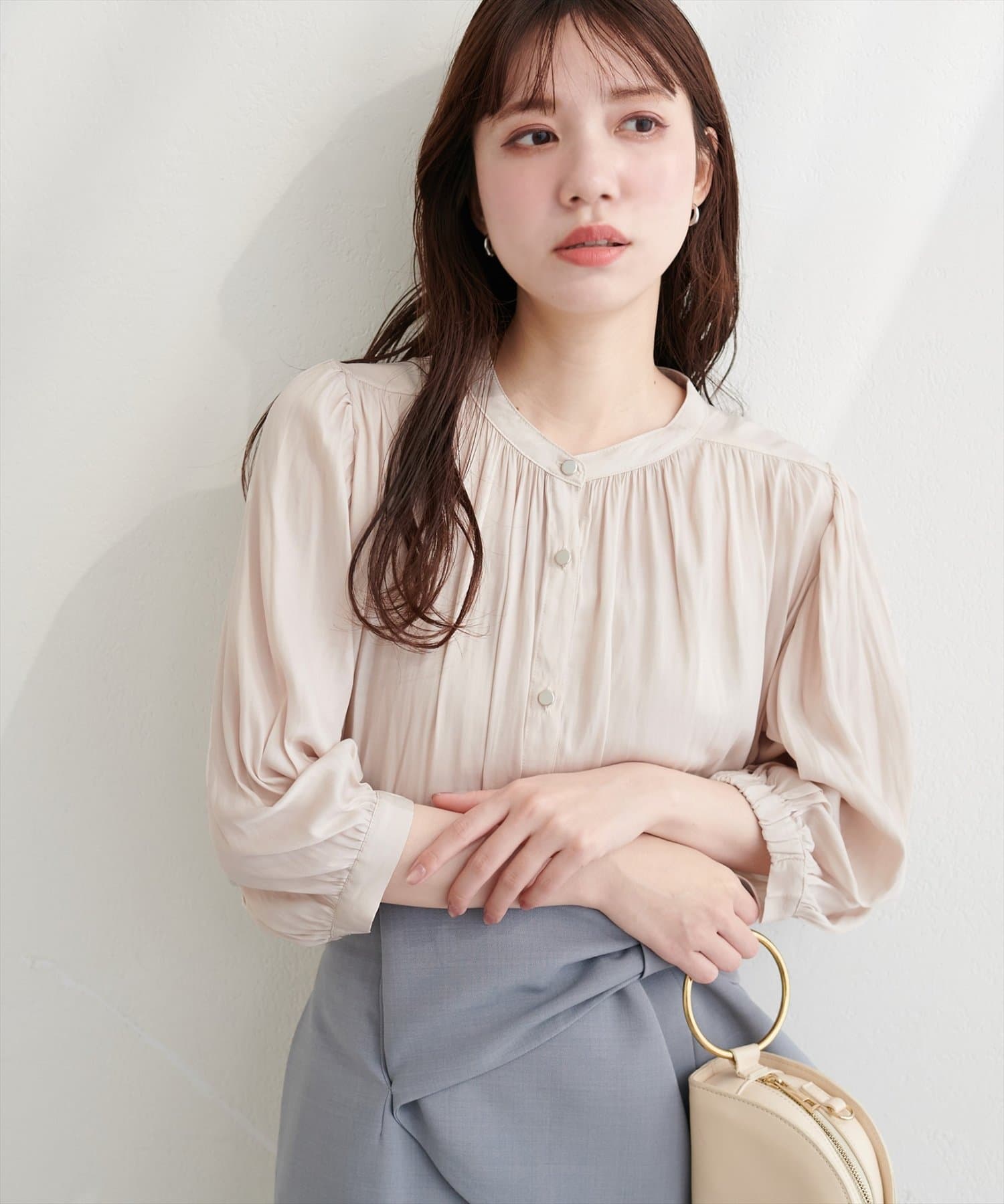 natural couture(ナチュラルクチュール) とろみサテン7分袖ブラウス