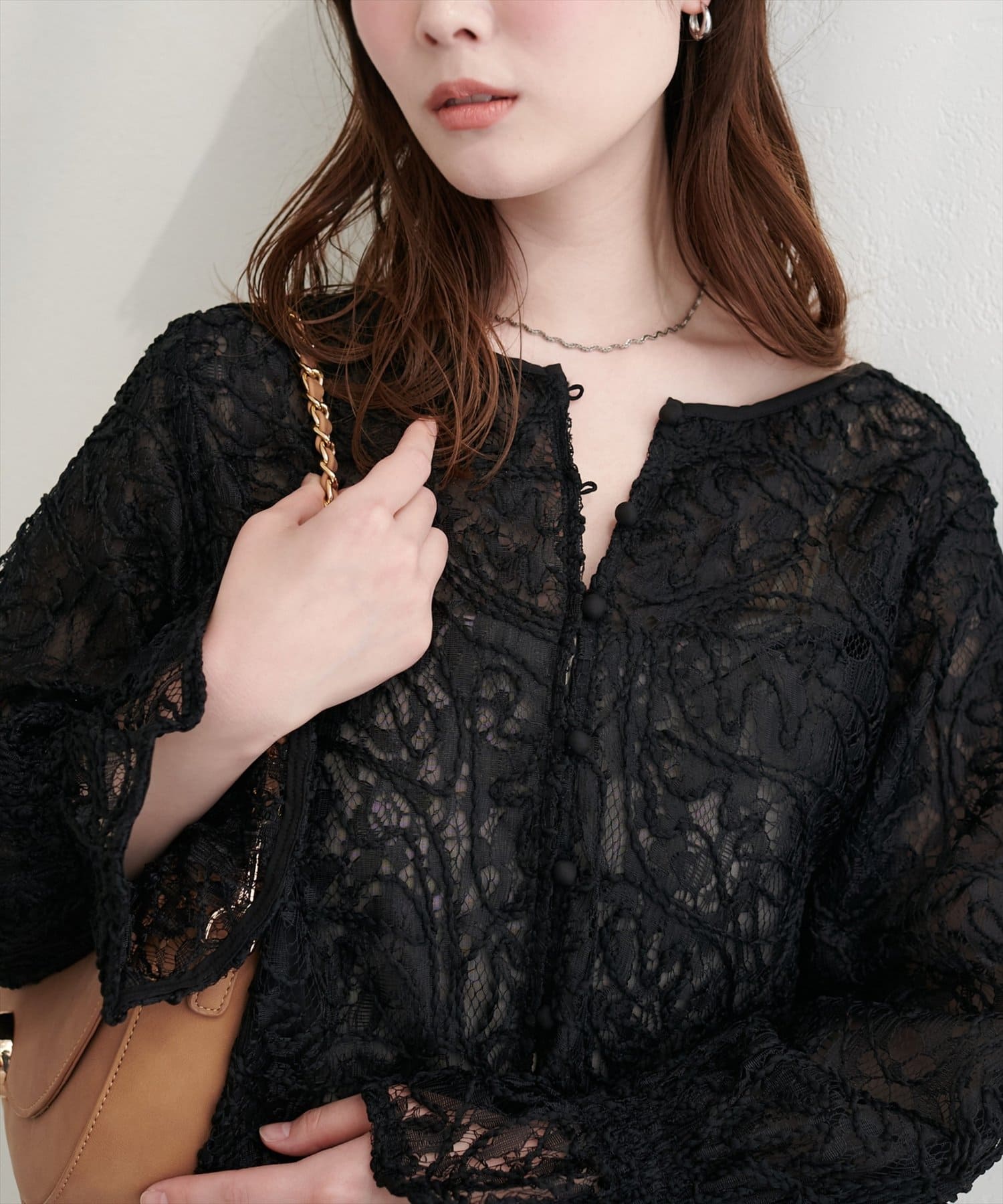 natural couture(ナチュラルクチュール) コード刺繍レースブラウス