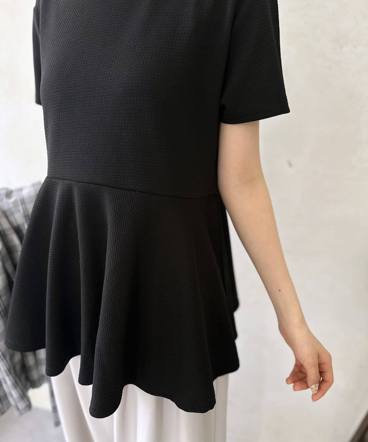 LOCUST(ローカスト) ふくれジャガードペプラムプルオーバー