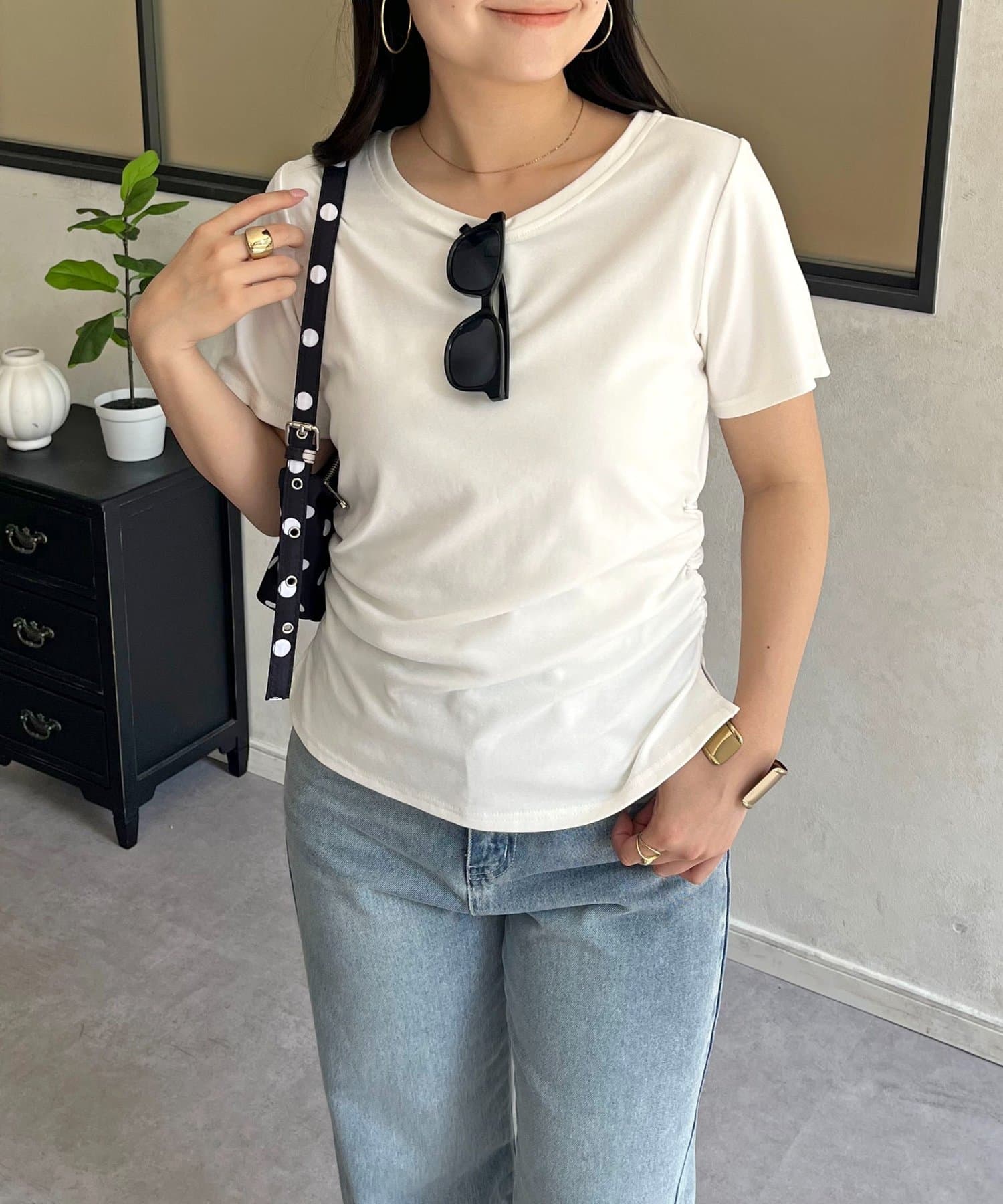 prose verse(プロズヴェール) サイドギャザーTシャツ