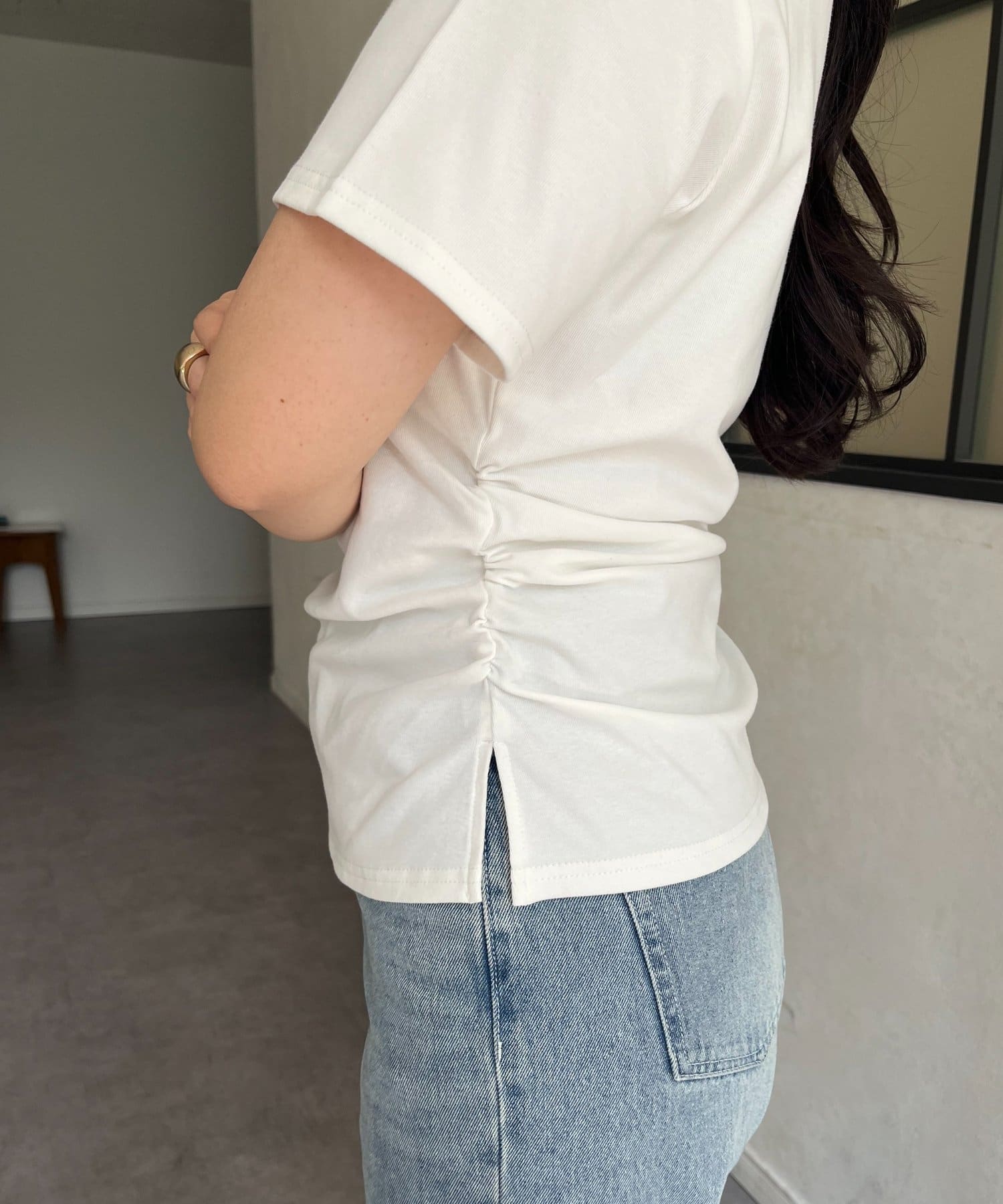 prose verse(プロズヴェール) サイドギャザーTシャツ