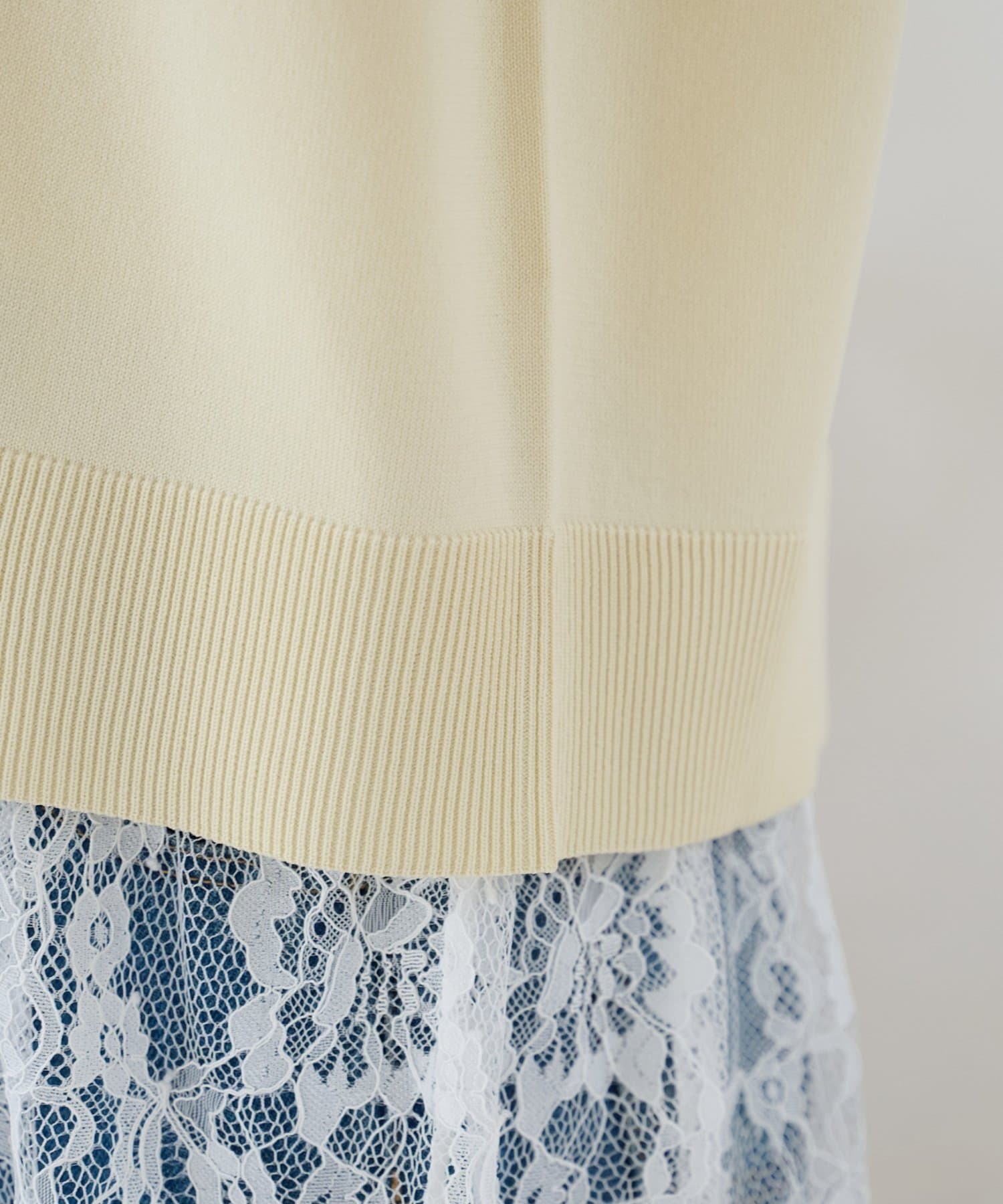 DISCOAT(ディスコート) ライトスポンスポンディッシュクリアボタン半袖カーディガン《WEB限定カラーあり》