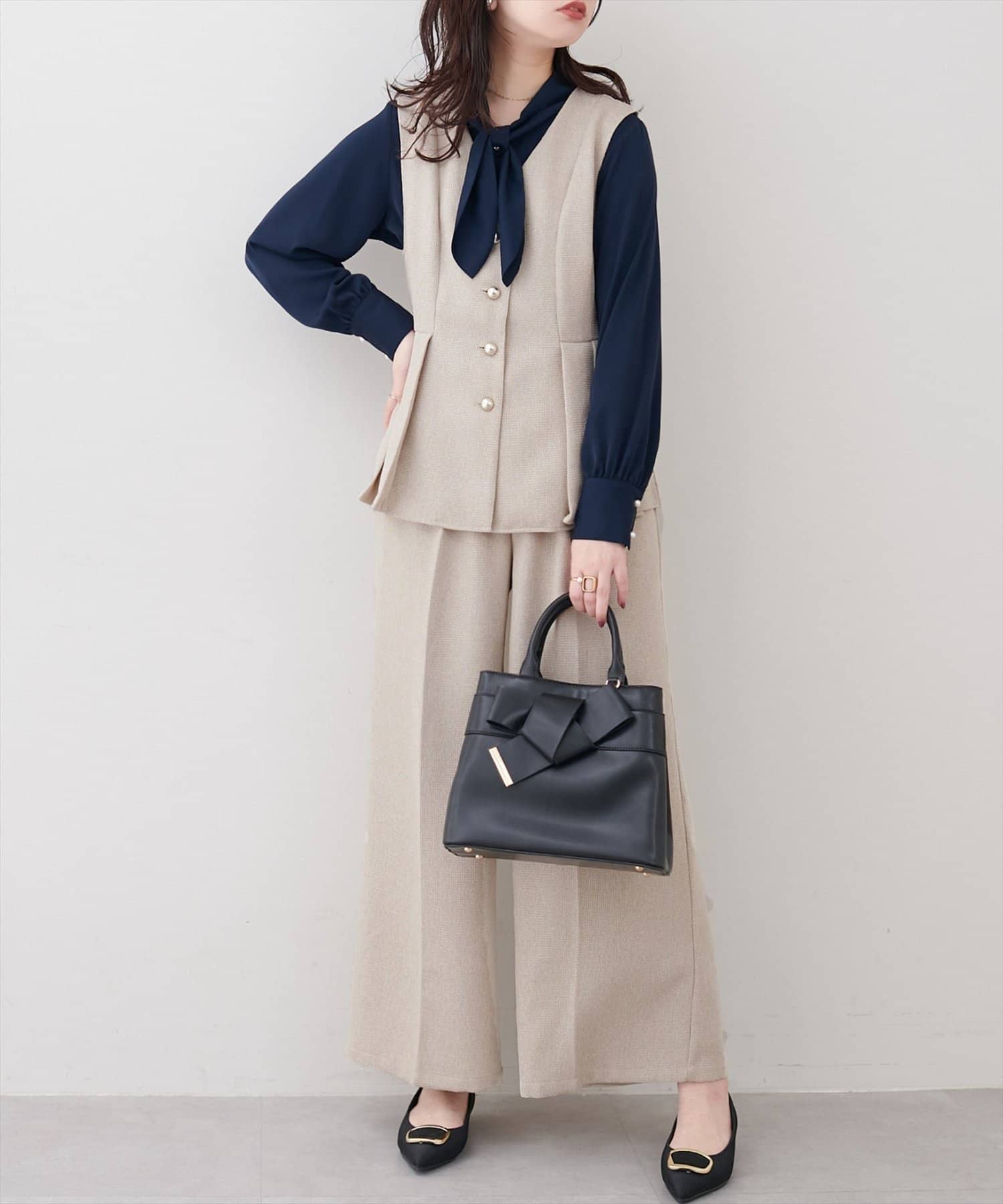 NICE CLAUP / OLIVE des OLIVE OUTLET(ナイスクラップ  / オリーブ デ オリーブ アウトレット) 【natural couture】金釦タックワイドパンツ