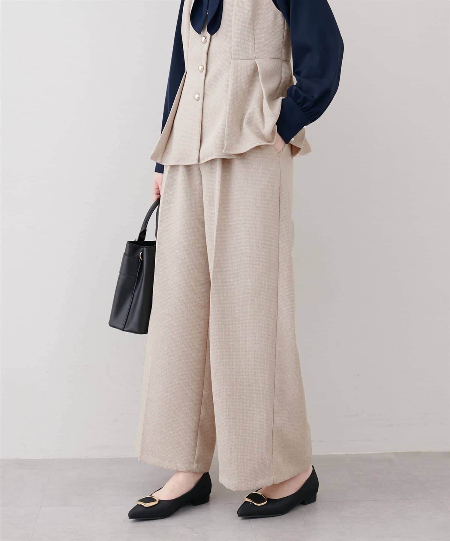 NICE CLAUP / OLIVE des OLIVE OUTLET(ナイスクラップ  / オリーブ デ オリーブ アウトレット) 【natural couture】金釦タックワイドパンツ