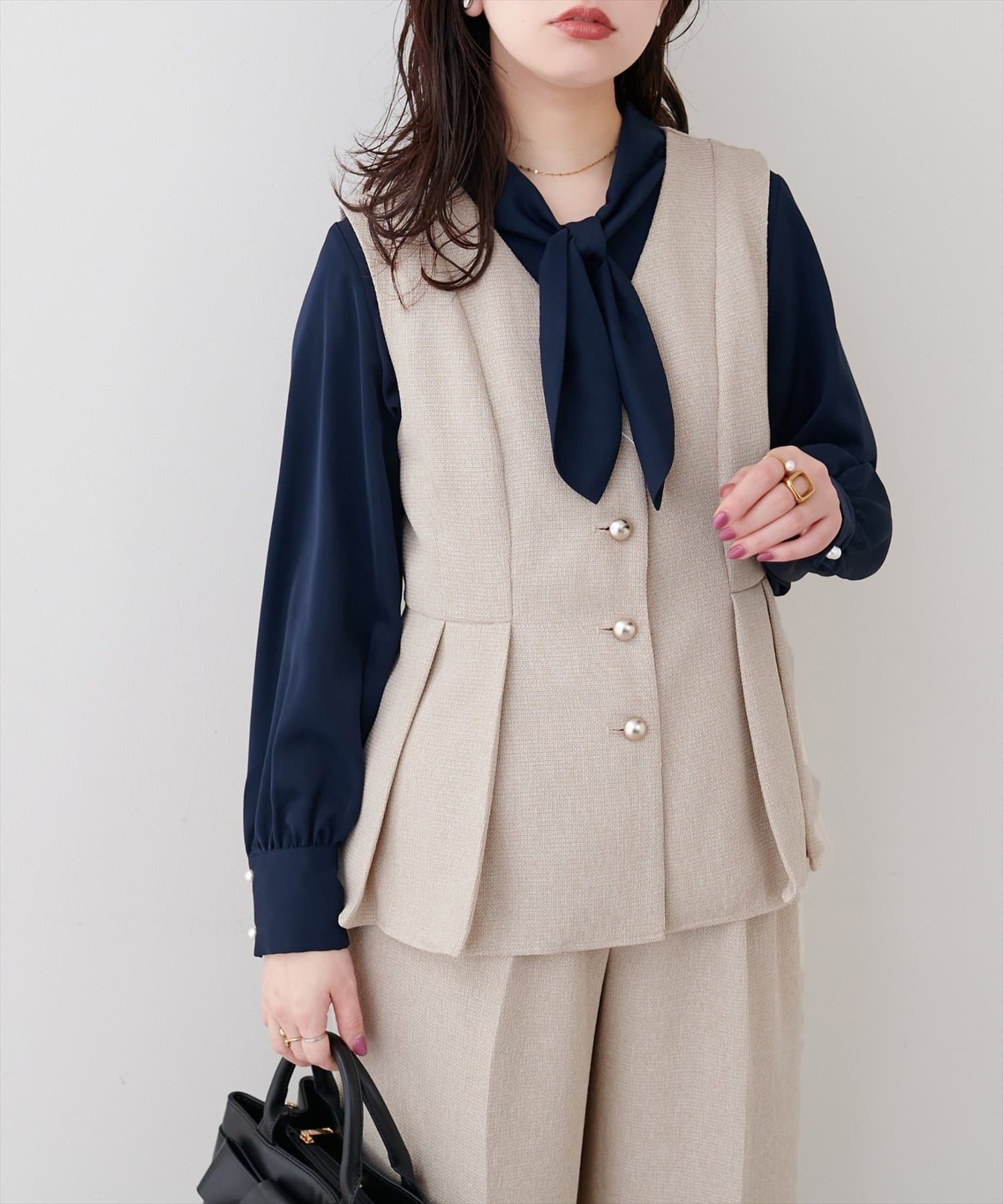 NICE CLAUP / OLIVE des OLIVE OUTLET(ナイスクラップ  / オリーブ デ オリーブ アウトレット) 【natural couture】金釦ペプラムベスト