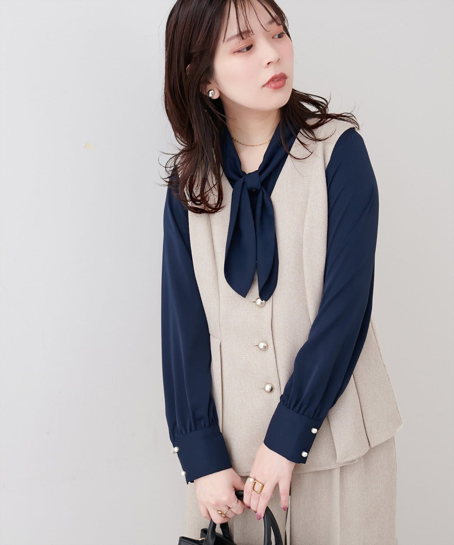 NICE CLAUP / OLIVE des OLIVE OUTLET(ナイスクラップ  / オリーブ デ オリーブ アウトレット) 【natural couture】金釦ペプラムベスト