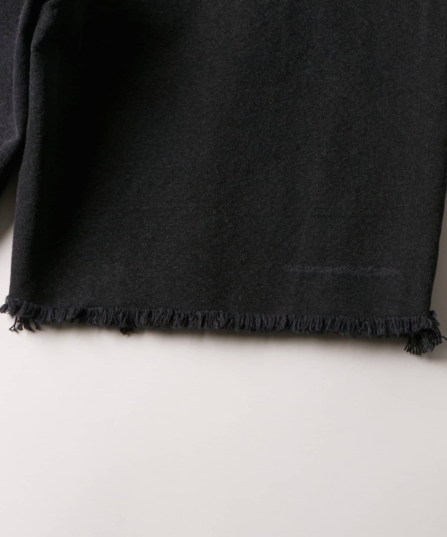 WHO’S WHO gallery(フーズフーギャラリー) KOOKY'N ダメージダックハーフパンツ