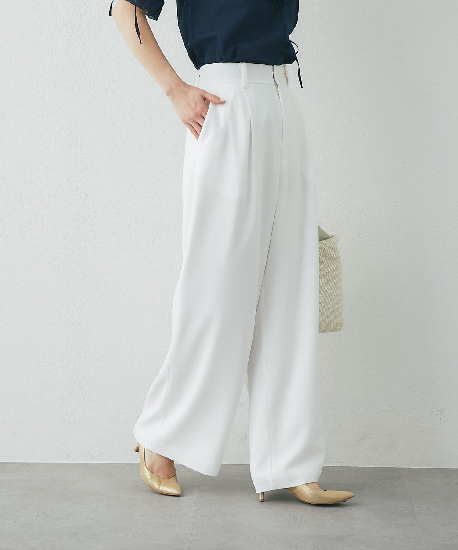 La boutique BonBon(ラブティックボンボン) ドライタッチワイドパンツ