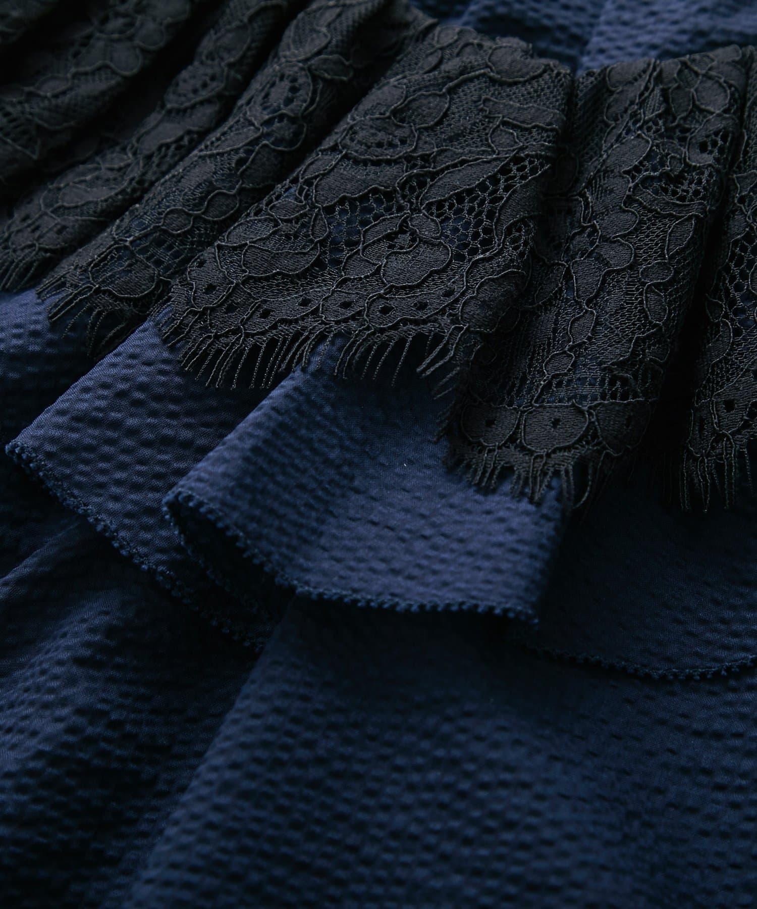 La boutique BonBon(ラブティックボンボン) リップルレース衿ブラウス