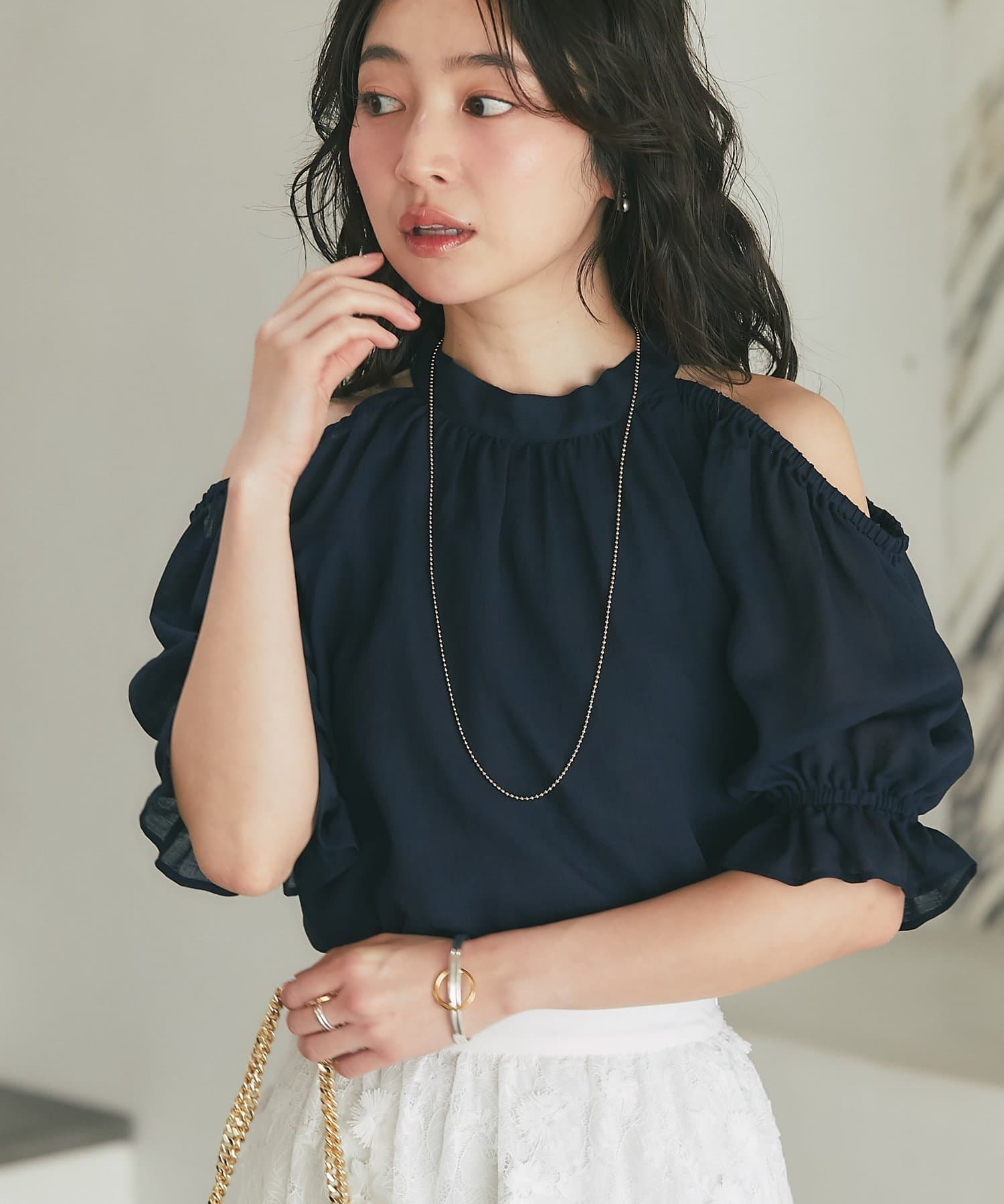 La boutique BonBon(ラブティックボンボン) ホルターネックオープンショルダーブラウス