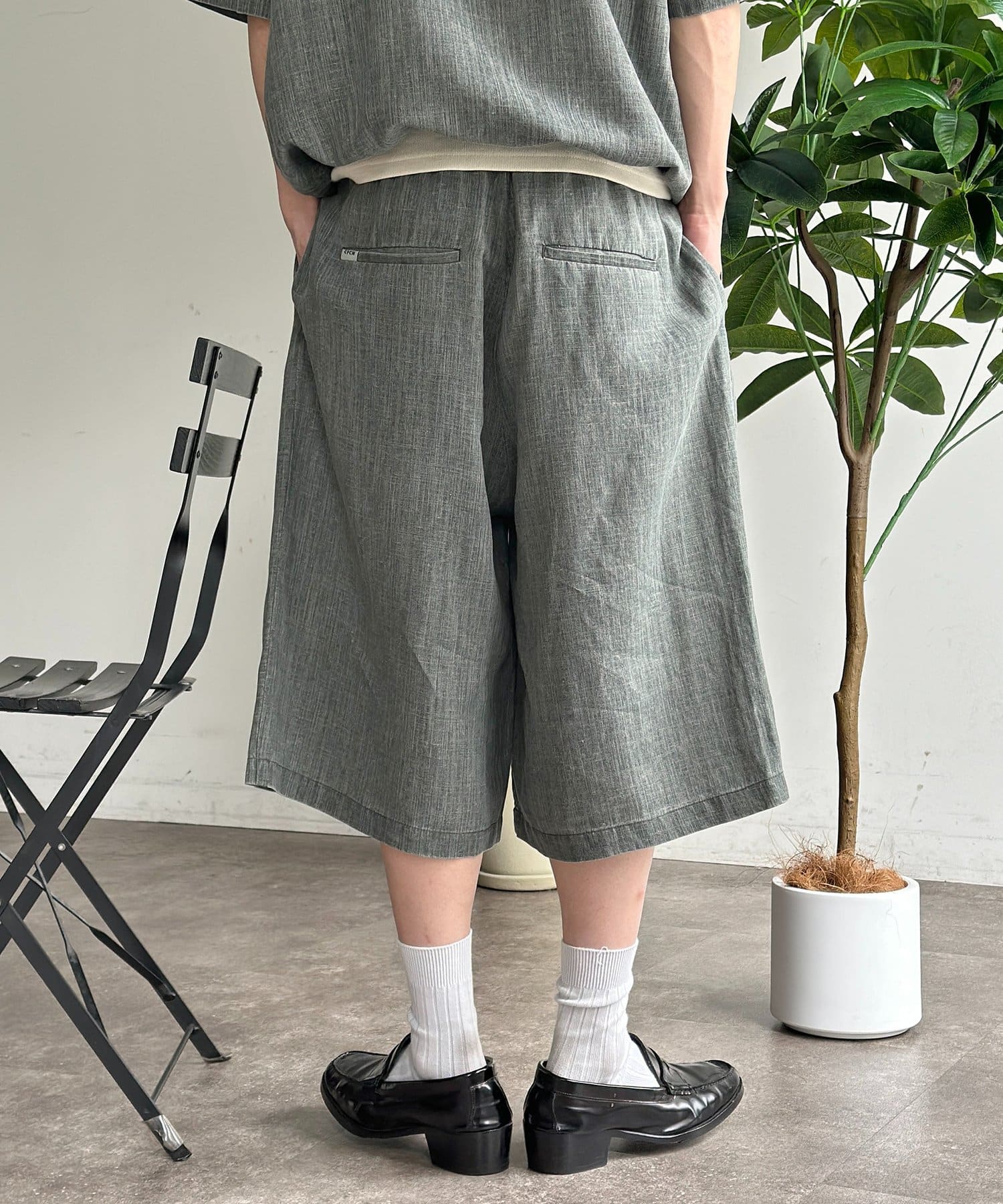 CPCM(シーピーシーエム) ピグメントリネン2タックショーツ