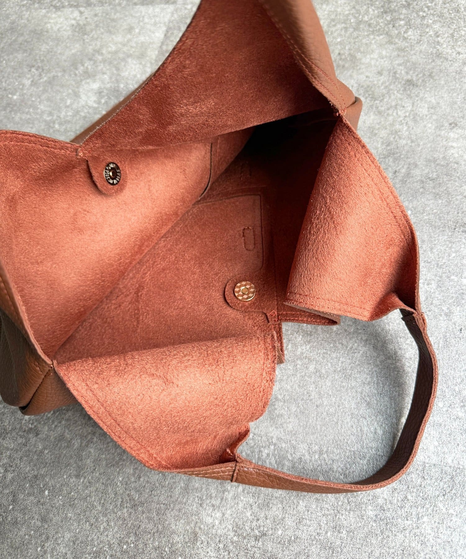 CPCM(シーピーシーエム) PUベルト付きトート