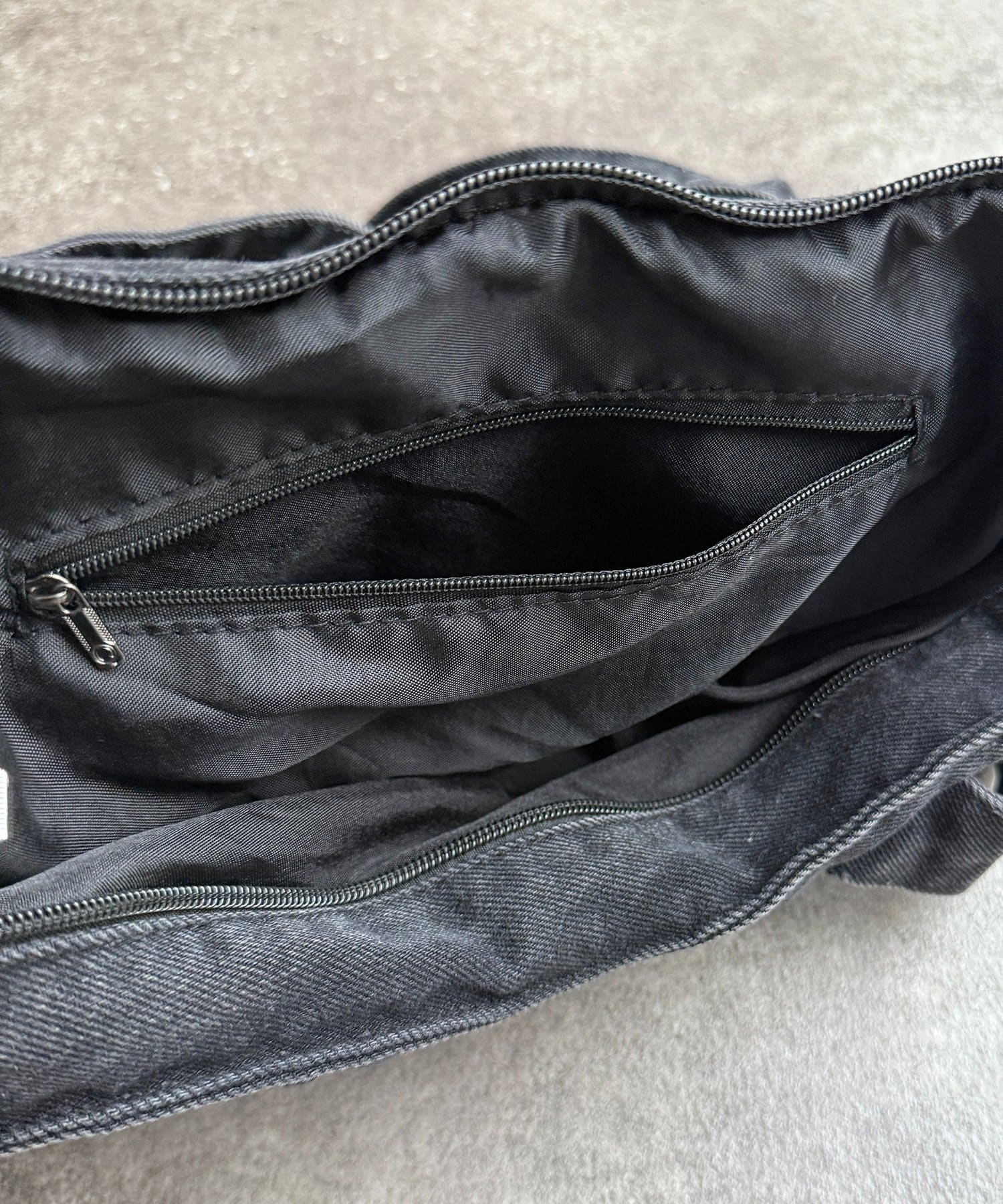 CPCM(シーピーシーエム) スタッズ付きデニムショルダー